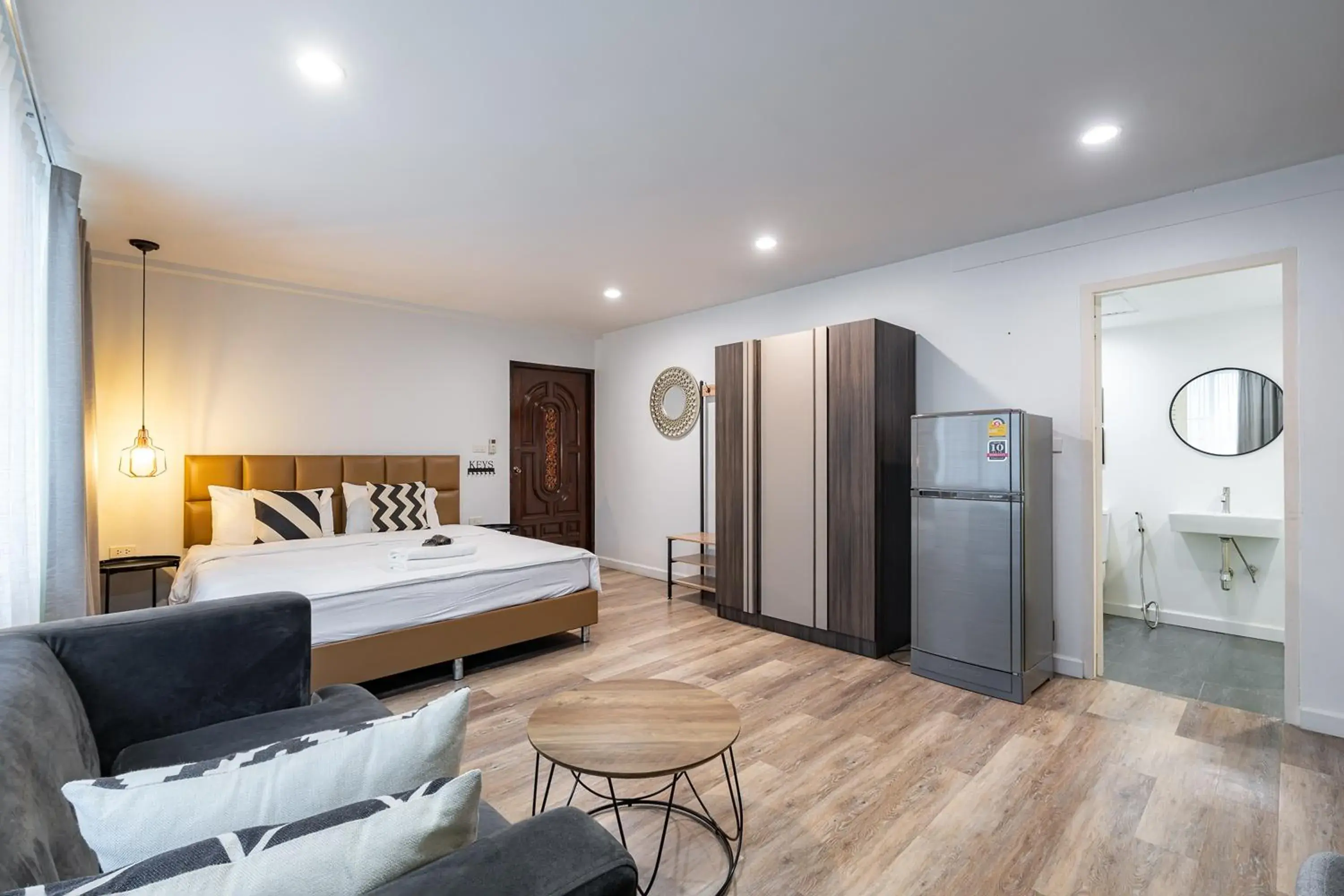 Deluxe Double Room in 23 AVA at Saladaeng Deluxe Double Room in 23 AVA at Saladaeng