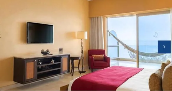 Bed in GARZA BLANCA PRESERVE RESORT & SPA