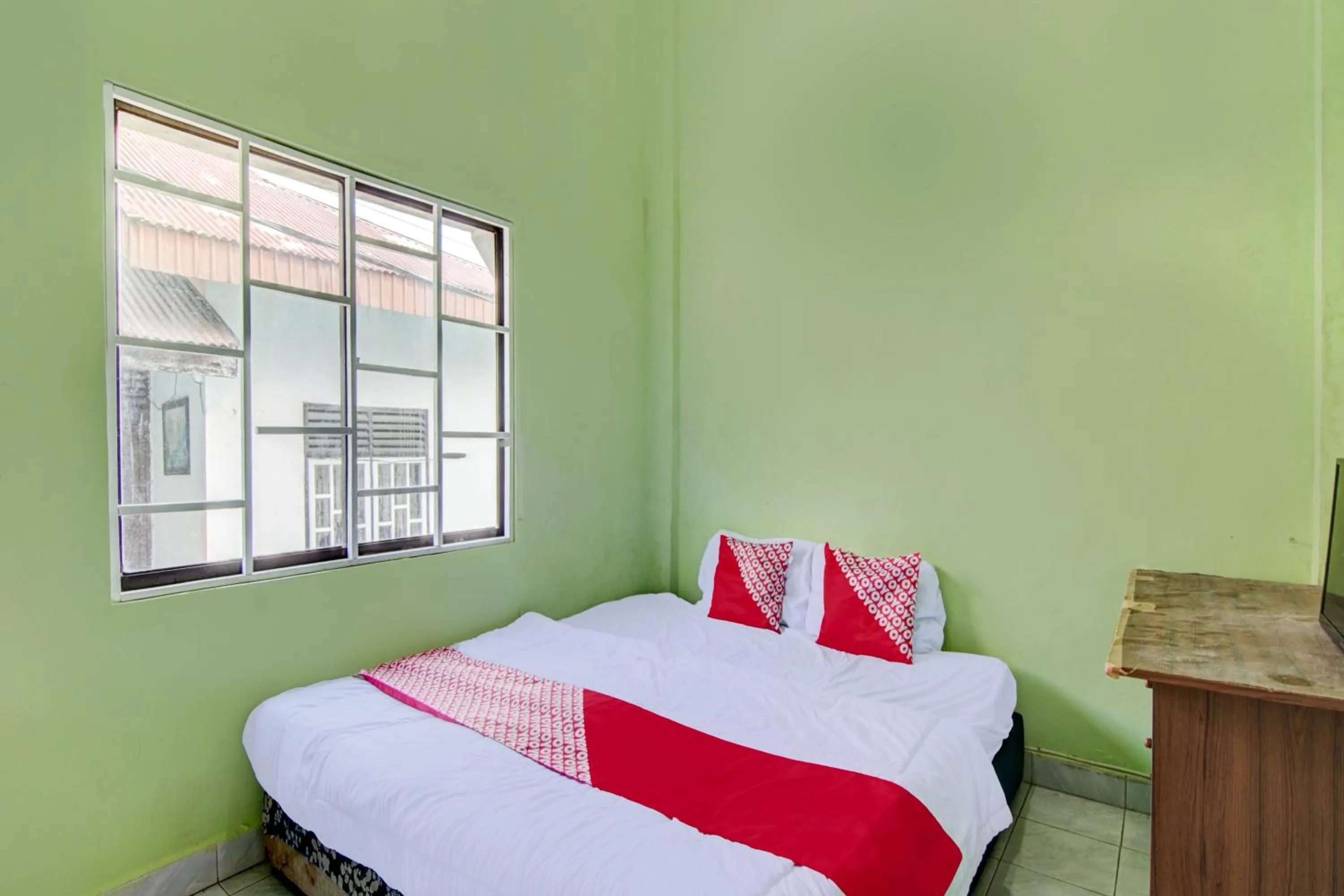 Bedroom, Bed in Hotel O Angsana Aglow Homestay Near Taman Angsana