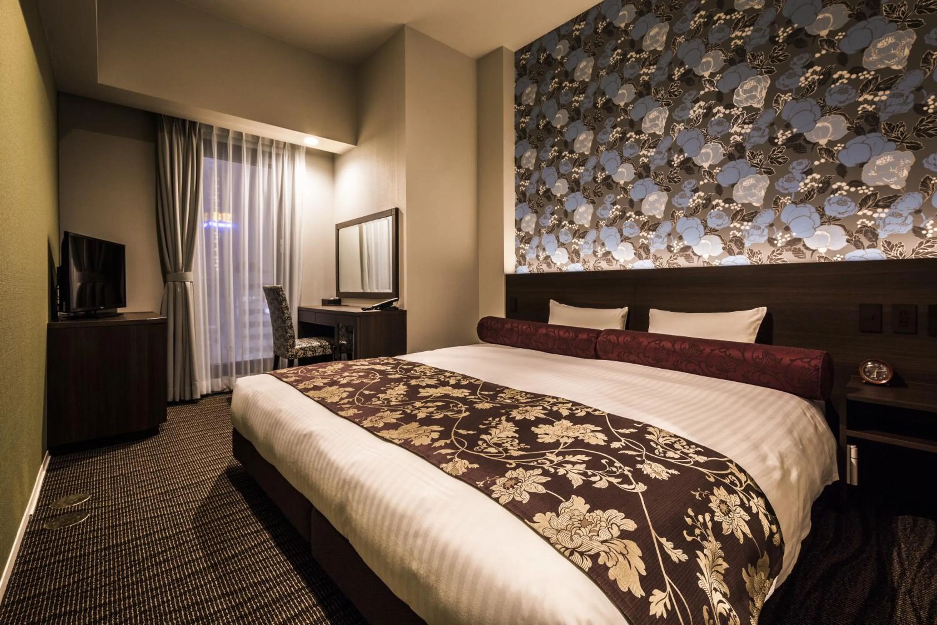 Bed in Hotel WBF Sapporo Chuo