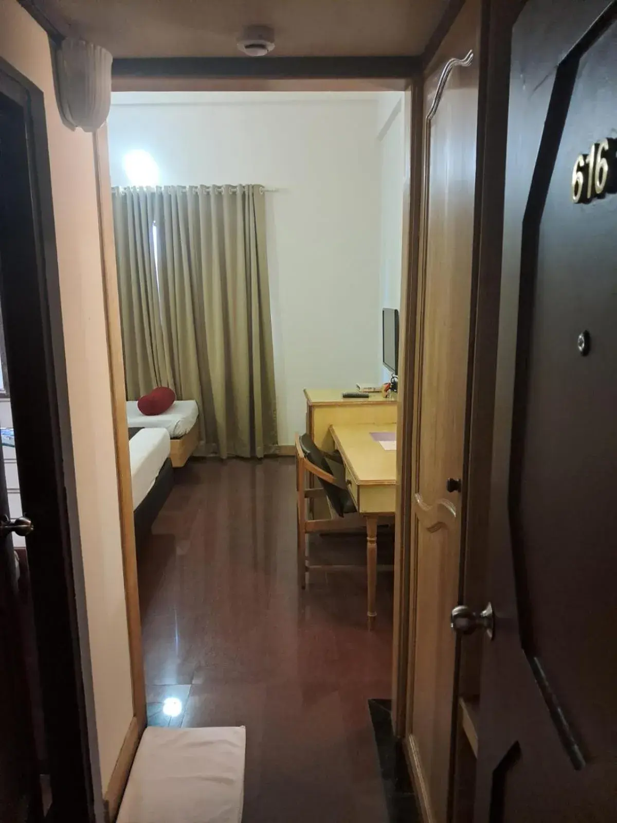 Facade/entrance, Bed in Presidency Towers,Kochi Facade/entrance, Bed in Presidency Towers,Kochi