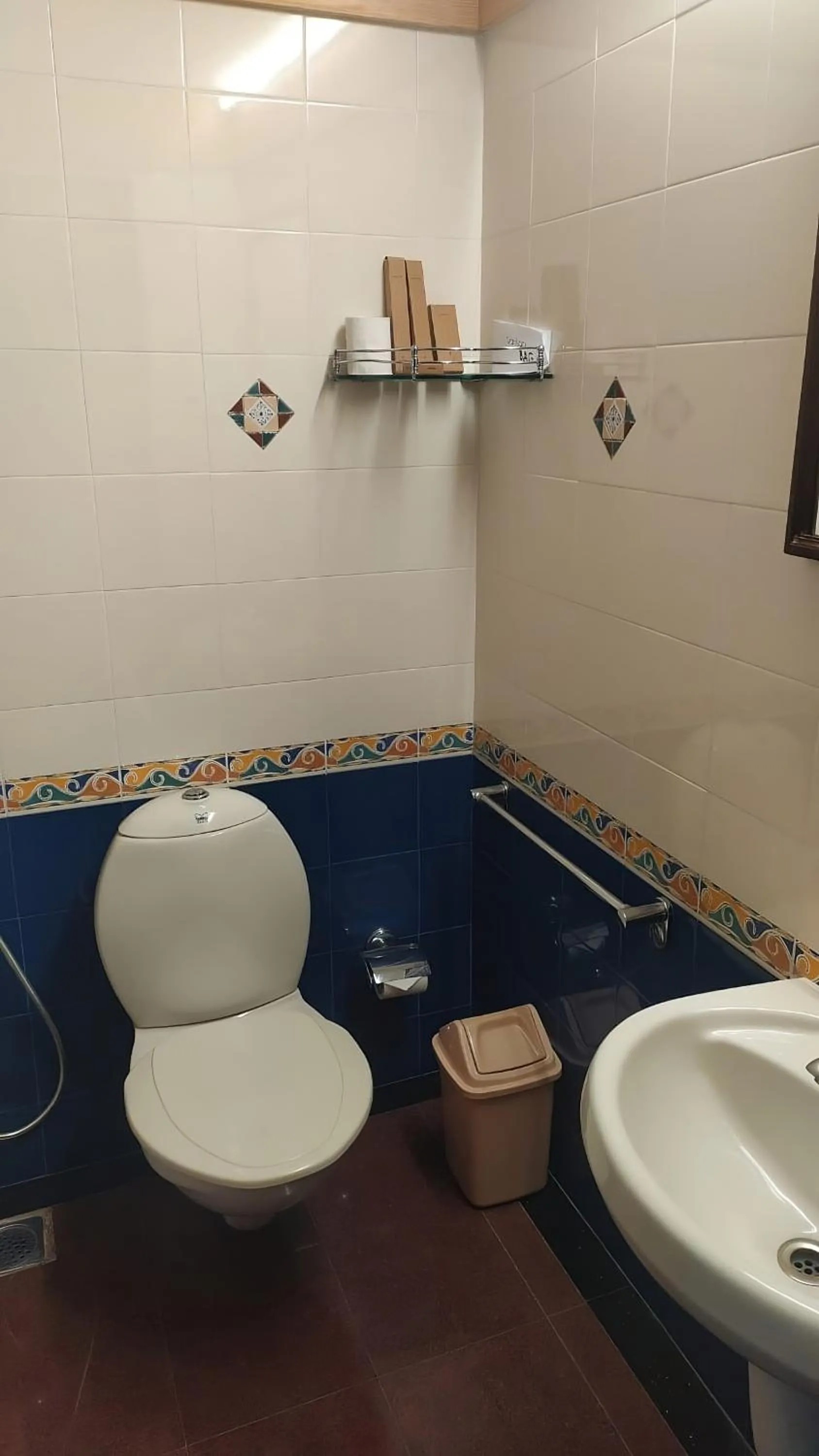 Toilet in Presidency Towers,Kochi