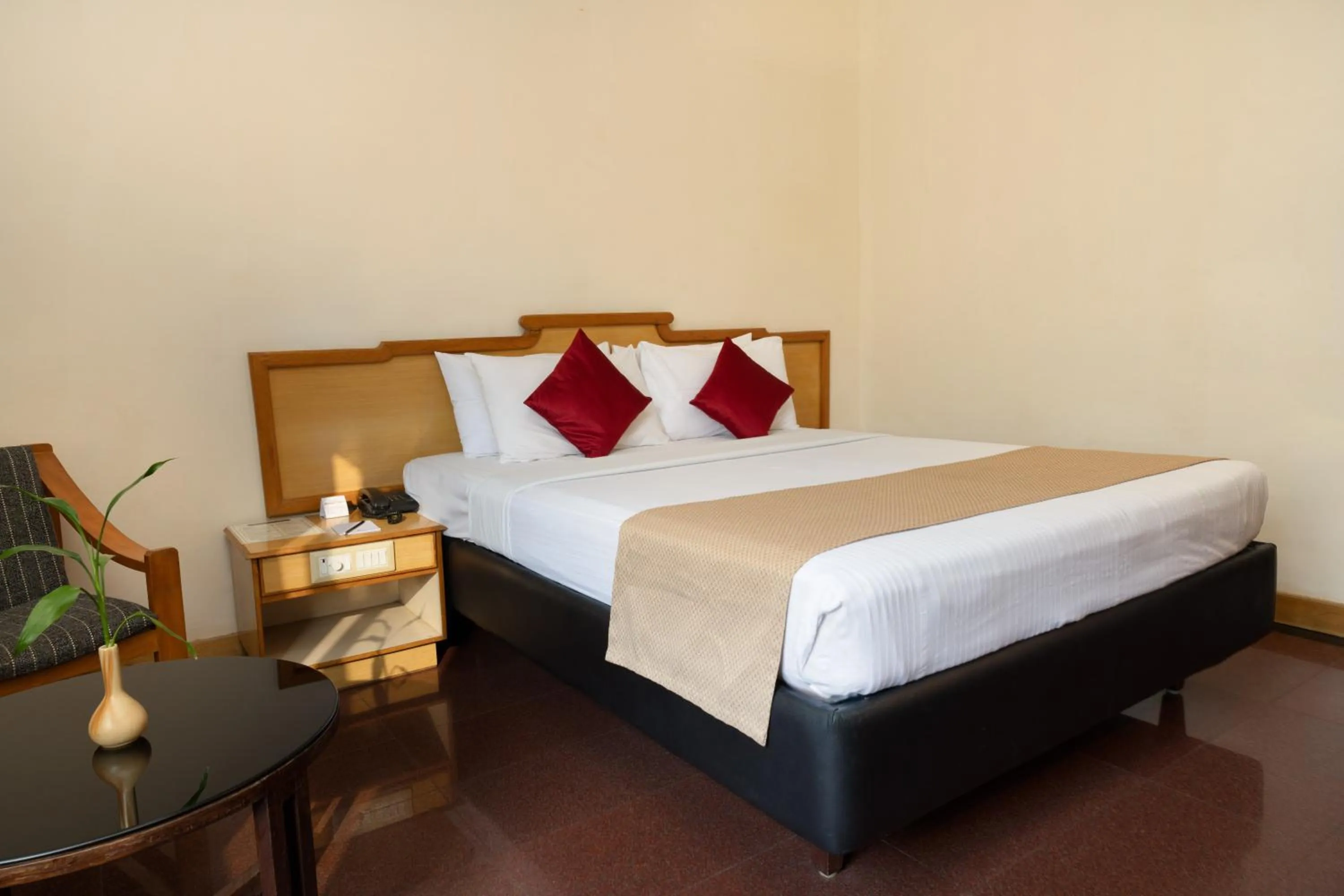 Bed in Presidency Towers,Kochi