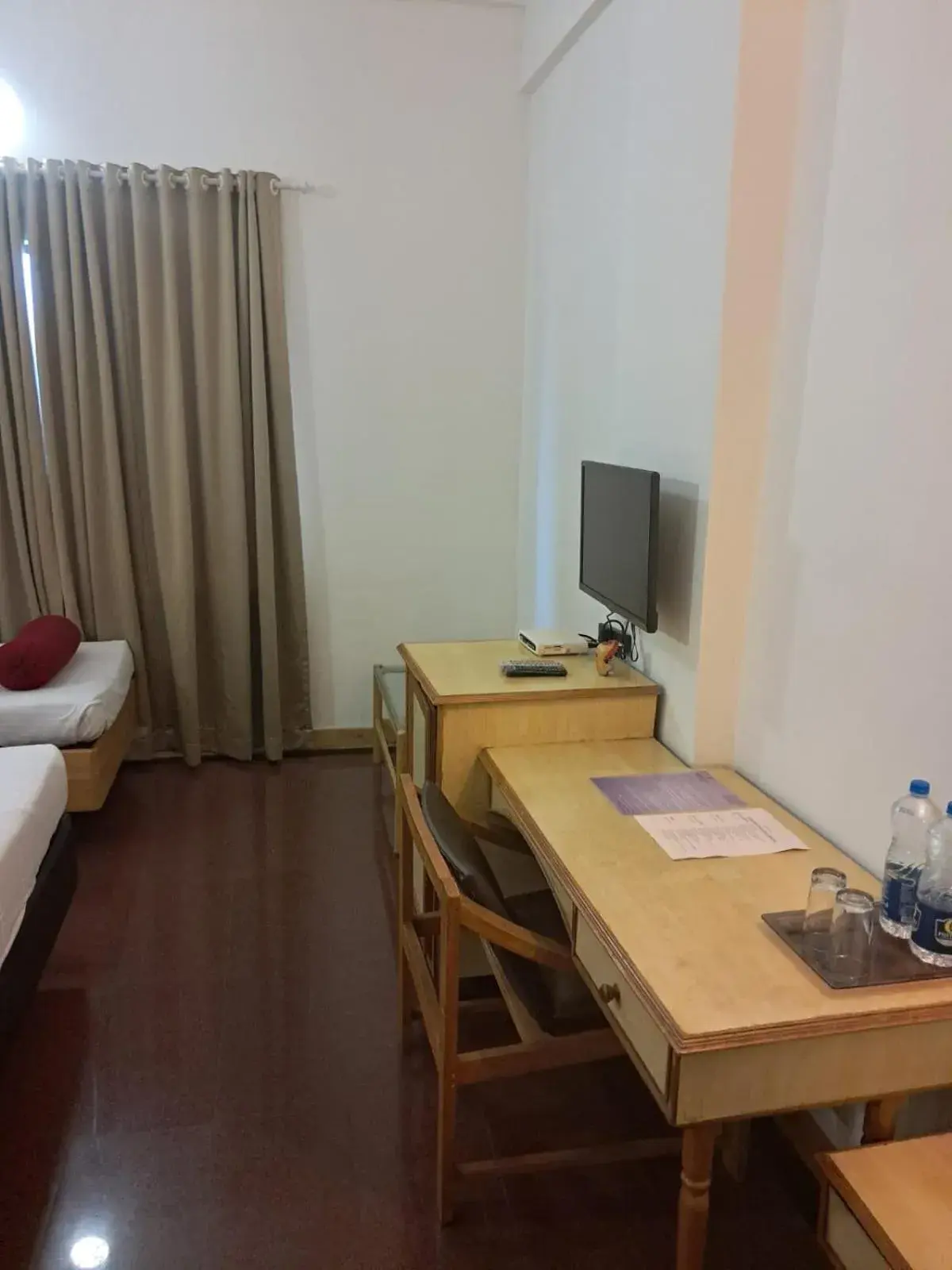 TV and multimedia, Bed in Presidency Towers,Kochi TV and multimedia, Bed in Presidency Towers,Kochi