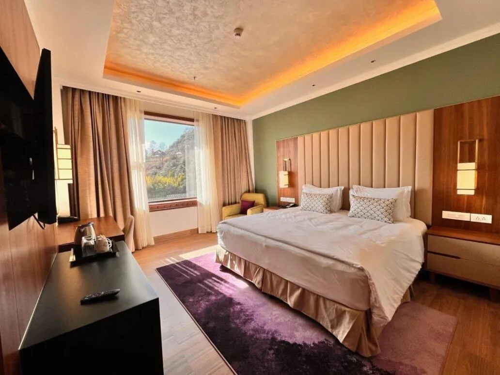 Bed in Vivanta Tawang