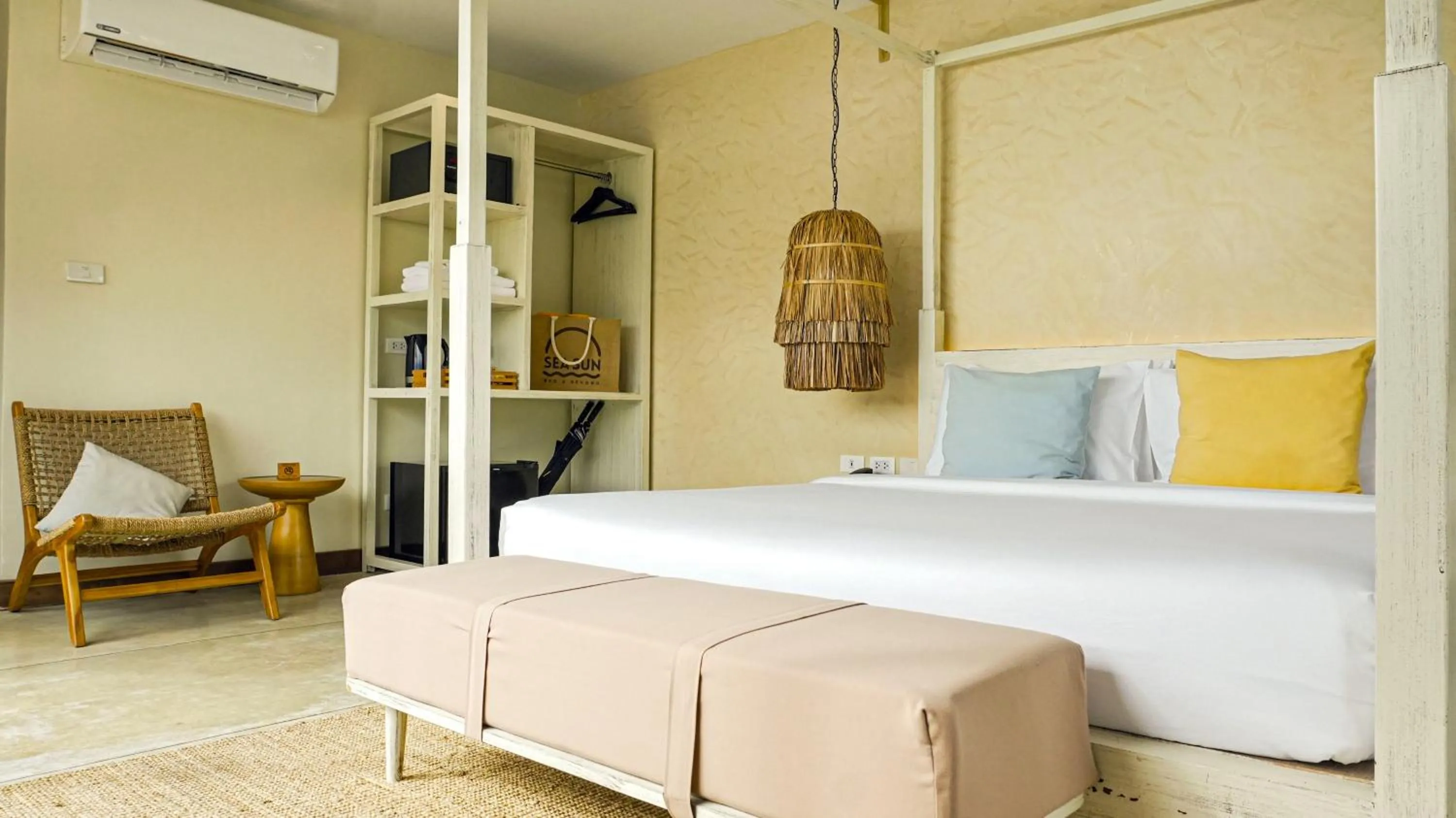 Bed in Sea Sun Bed & Beyond