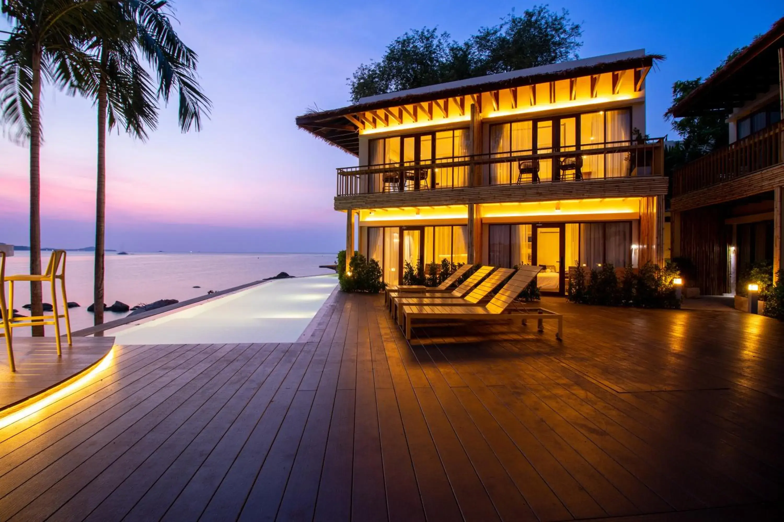 Night in Sea Sun Bed & Beyond Night in Sea Sun Bed & Beyond