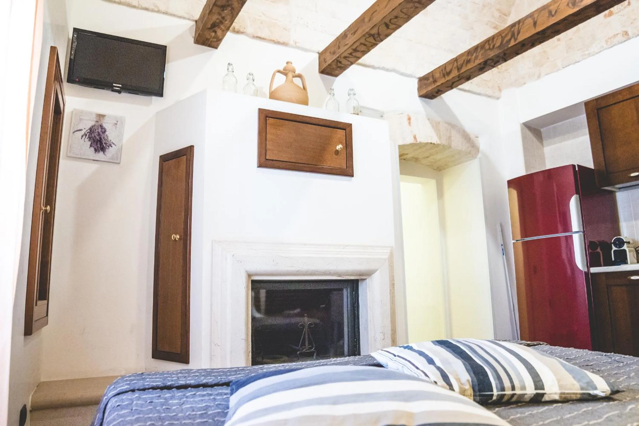 Bed in Trulli-eu Guesthouse Alberobello