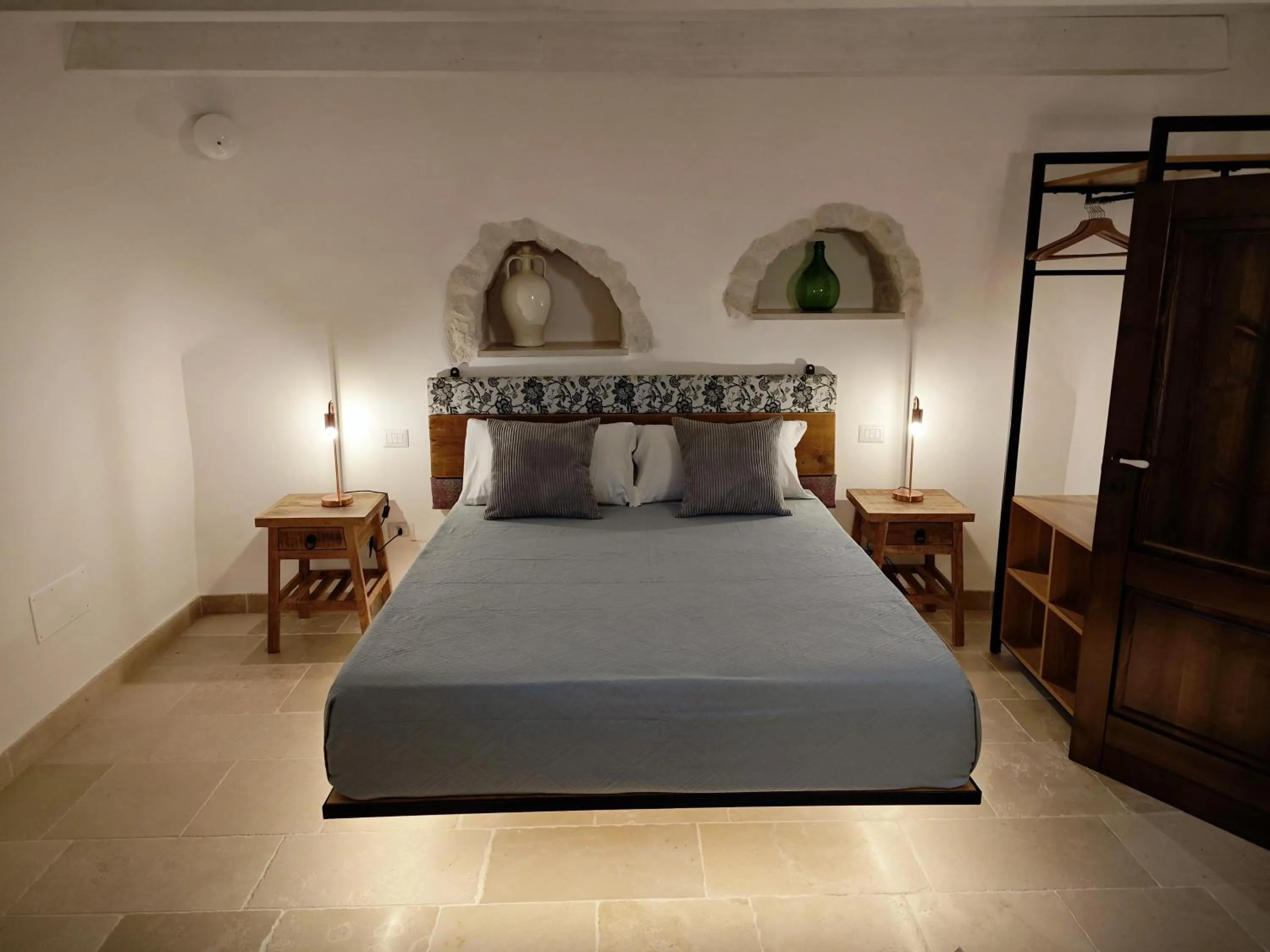 Bed in Trulli-eu Guesthouse Alberobello