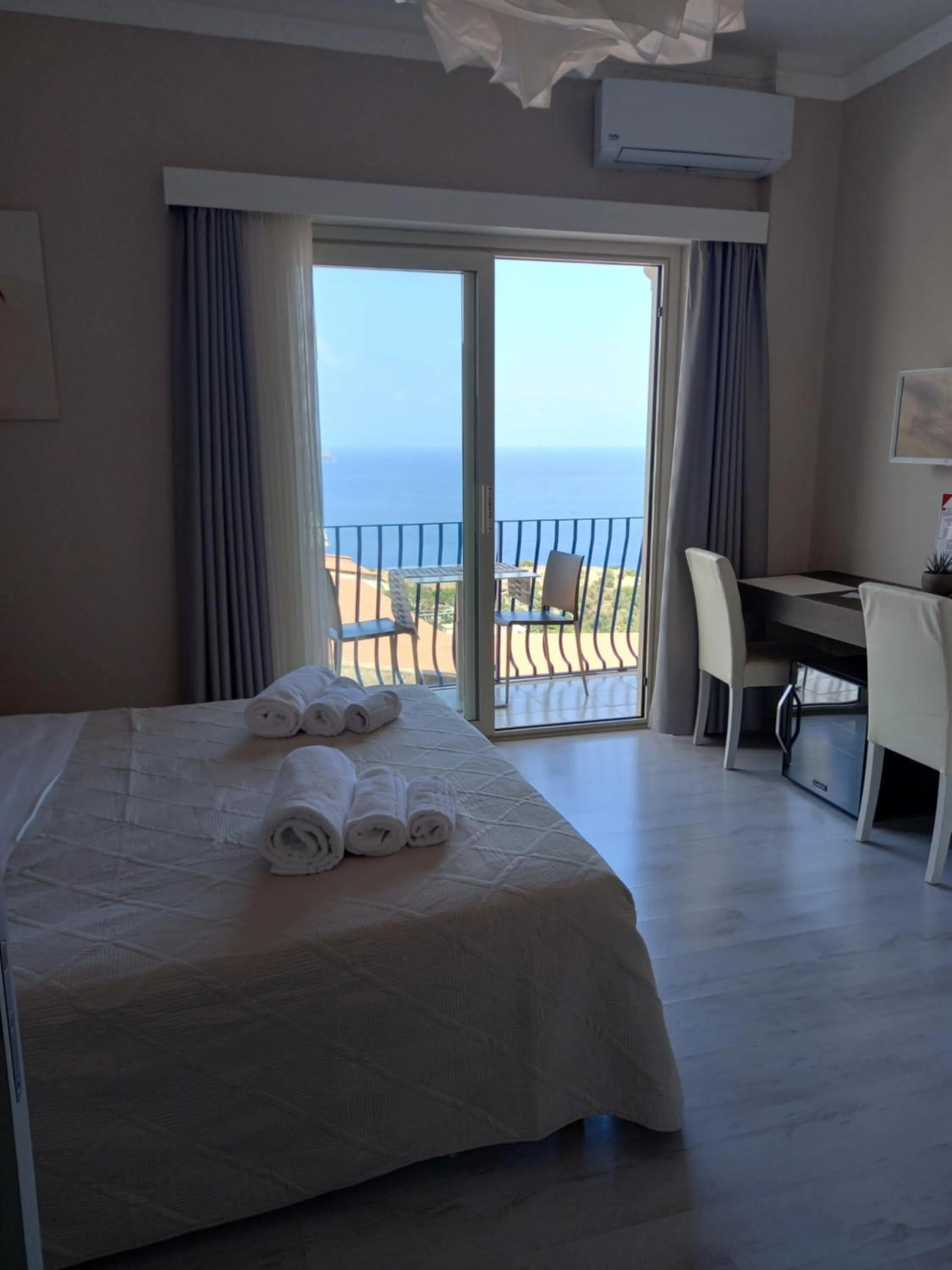 View (from property/room), Bed in Athena Charming Rooms
