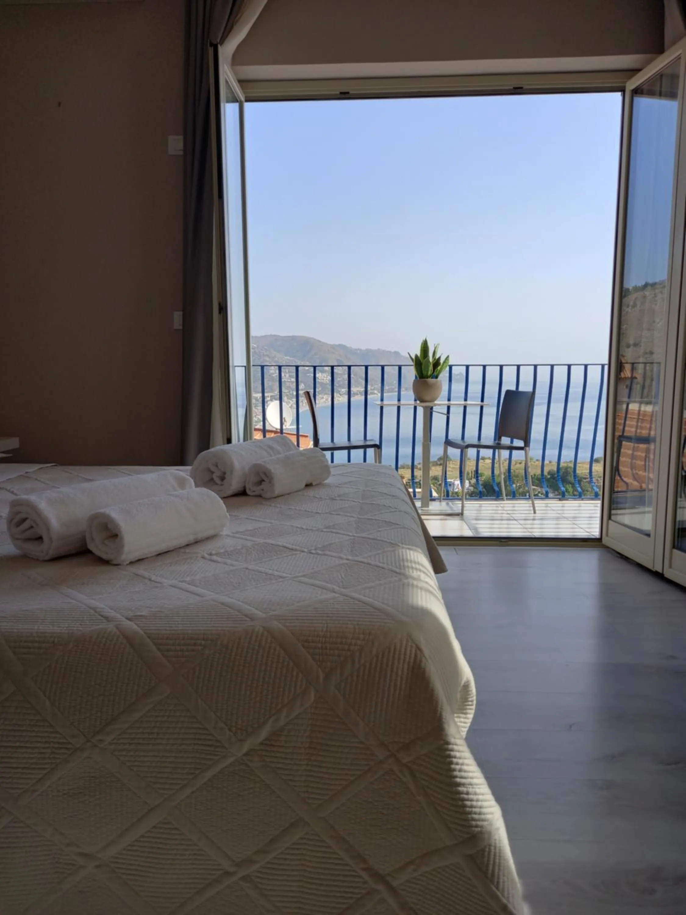 View (from property/room), Bed in Athena Charming Rooms