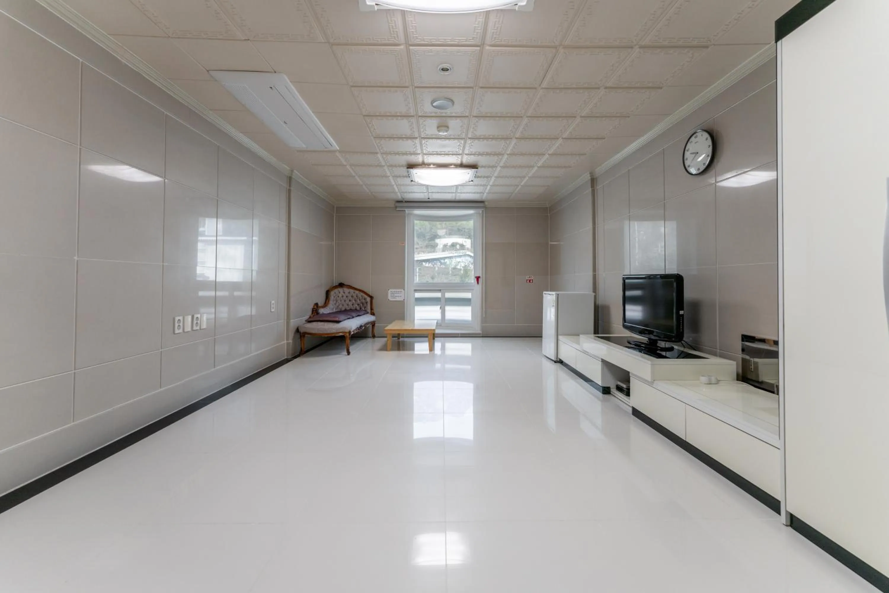 Bedroom in Hotel Gaya