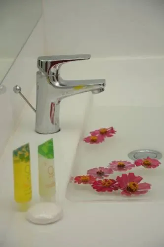 Bathroom in Trinco Rest House