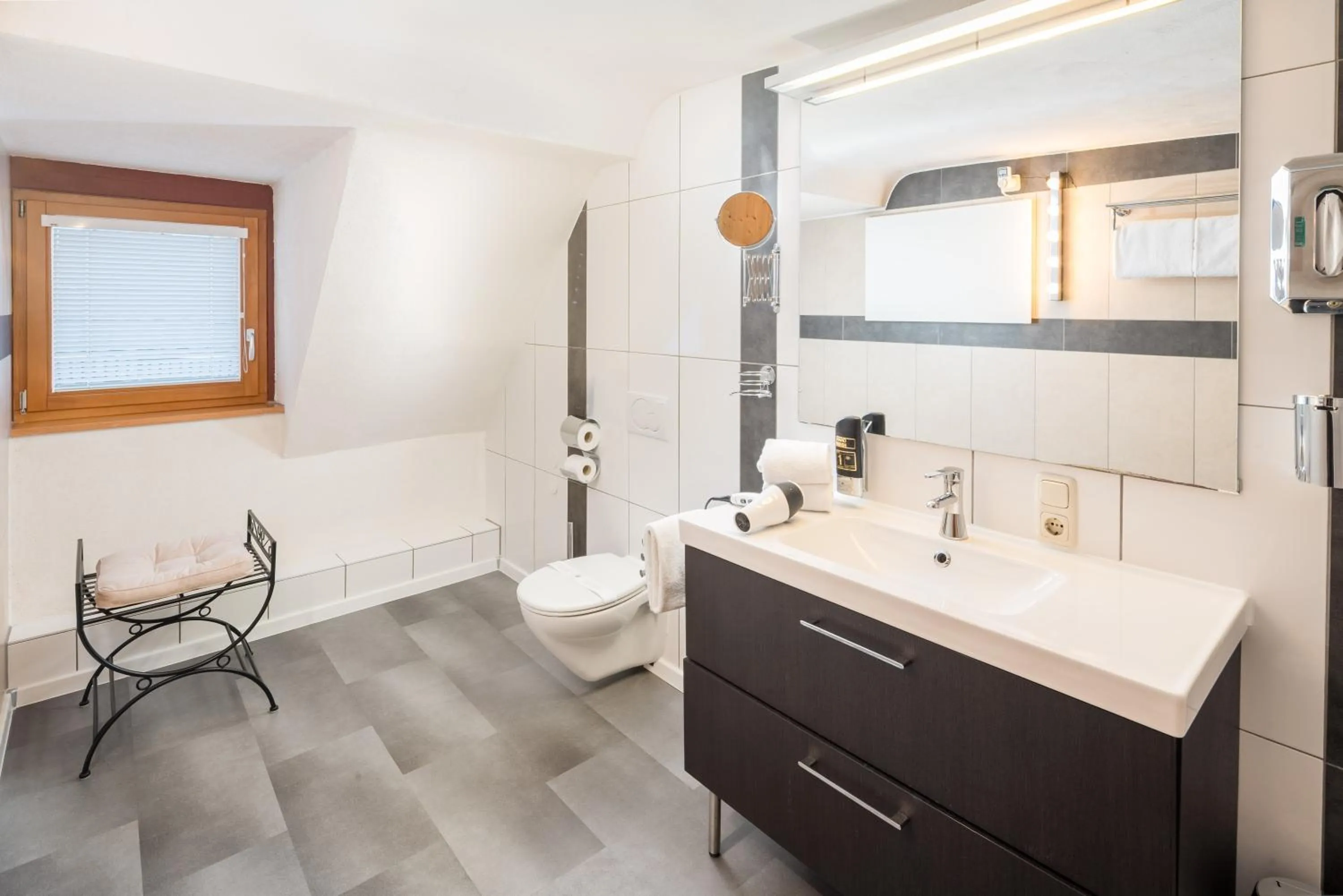 Toilet in Hotel Nürnberger Hof in Altdorf