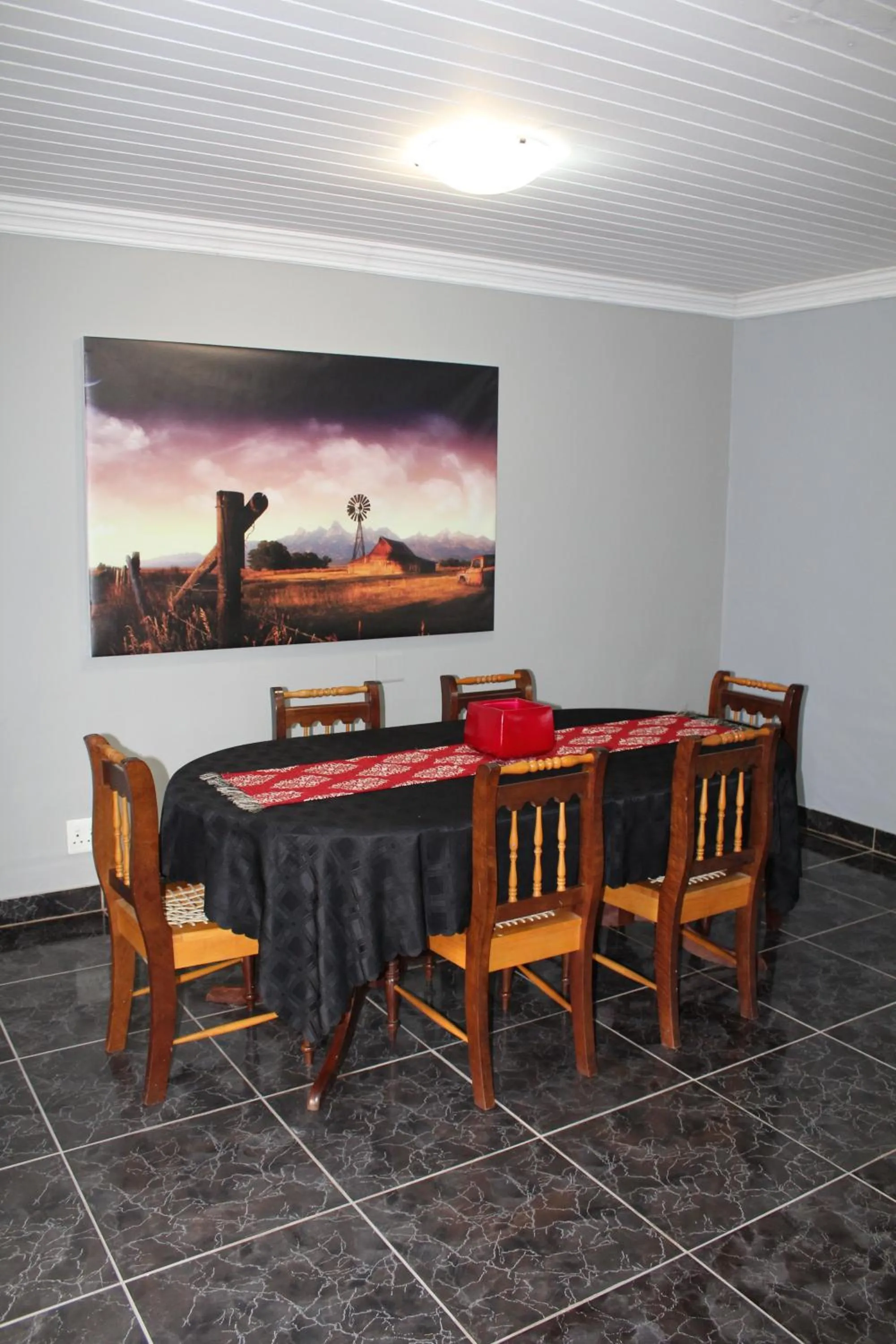 Dining area in El Gran Chaparral Guest House