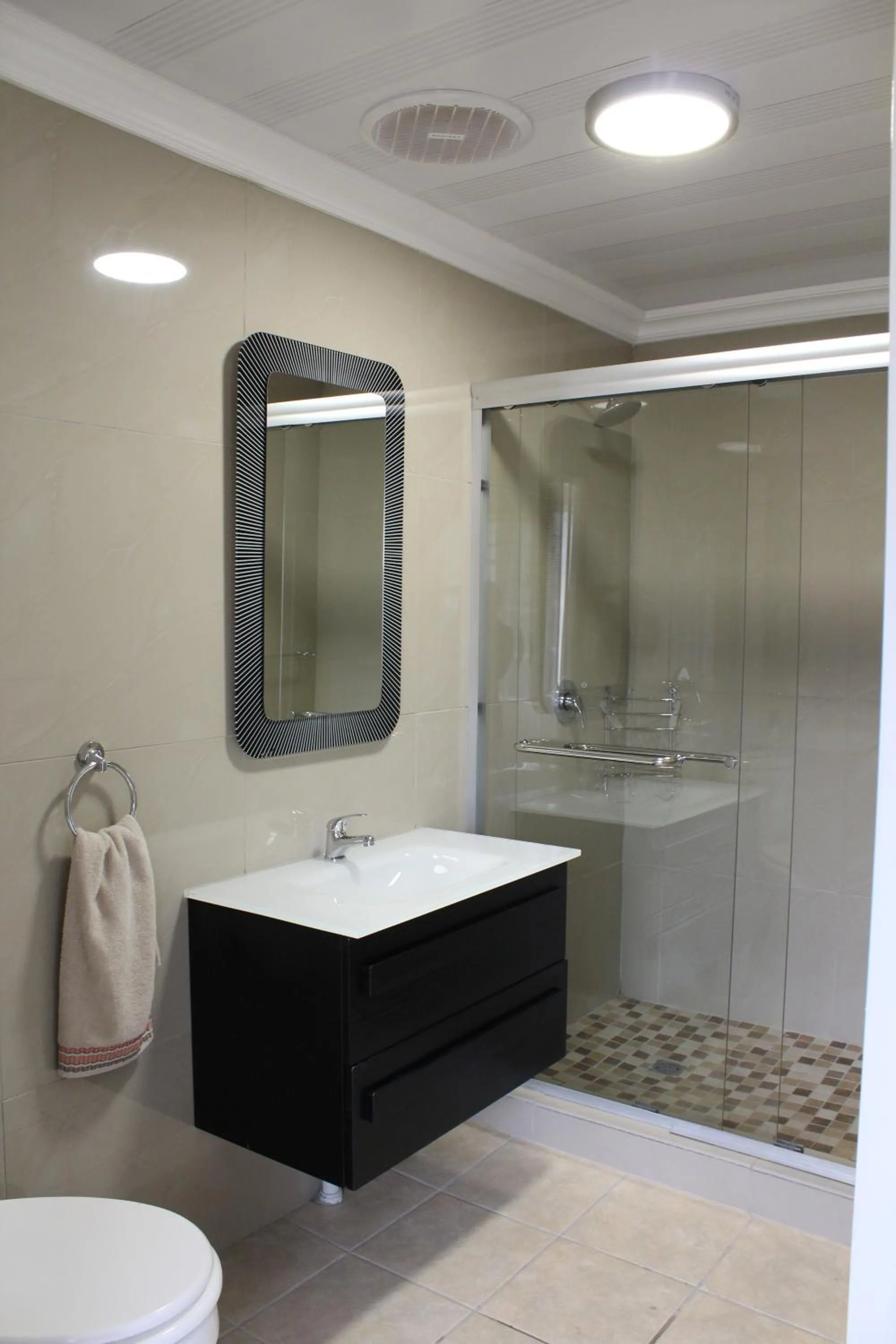 Bathroom in El Gran Chaparral Guest House