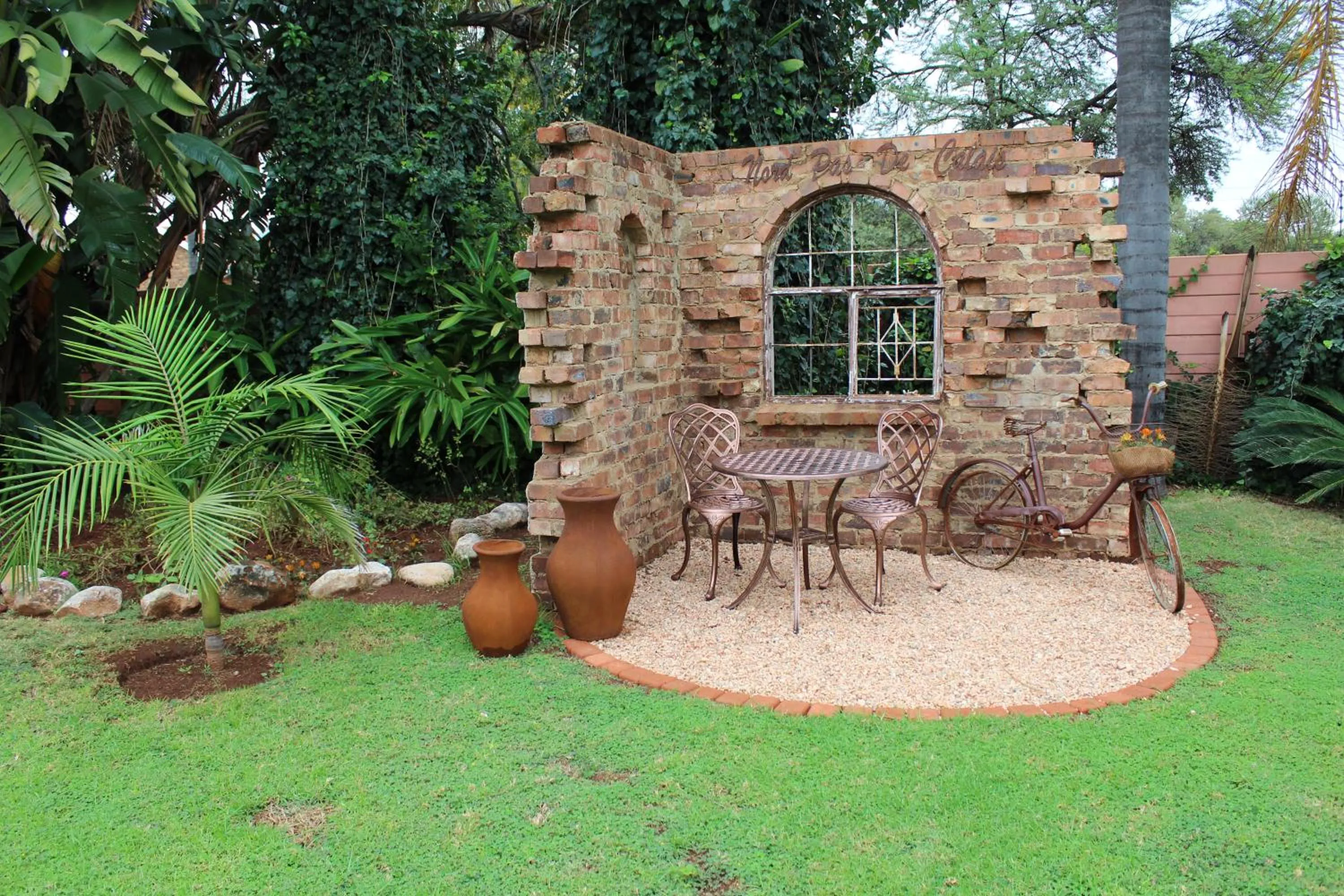 Property building in El Gran Chaparral Guest House