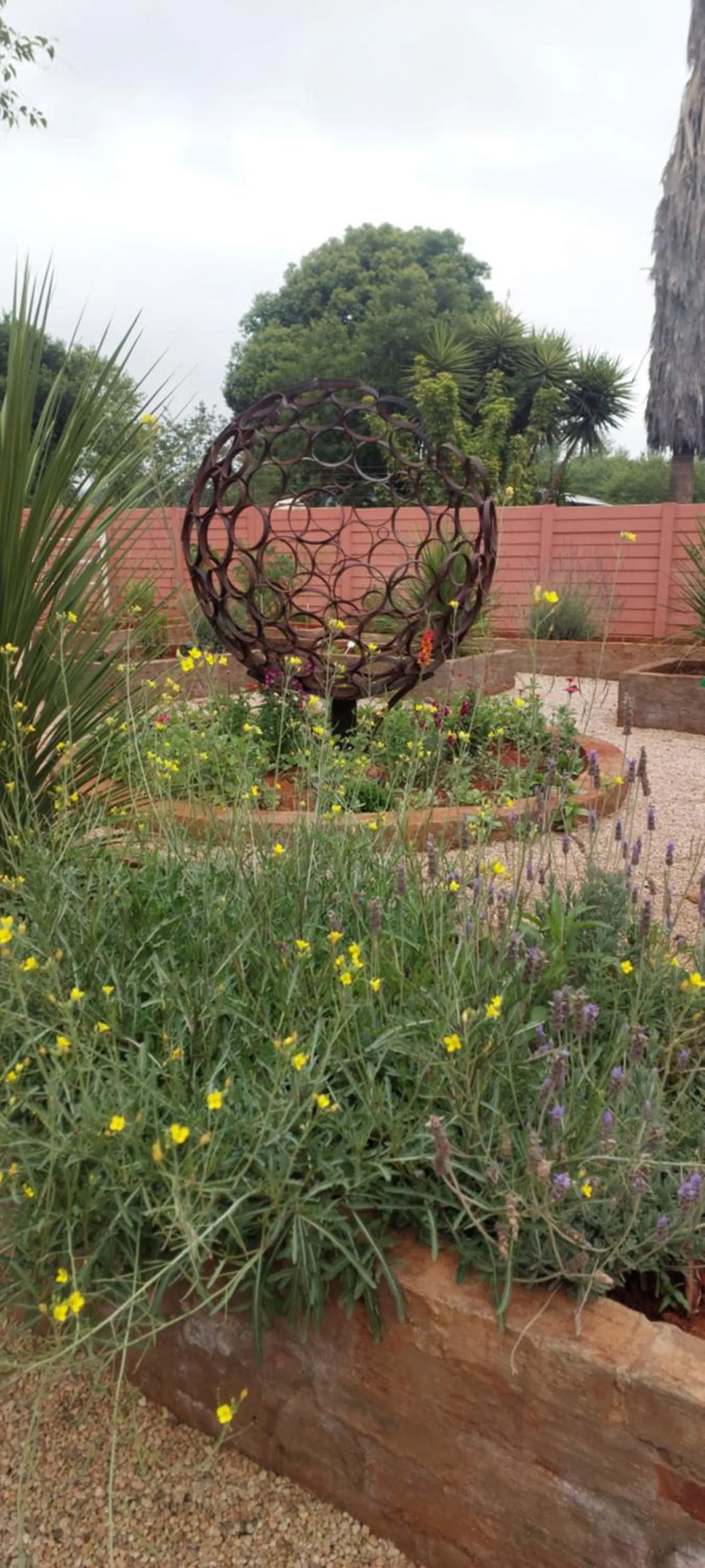 Garden in El Gran Chaparral Guest House