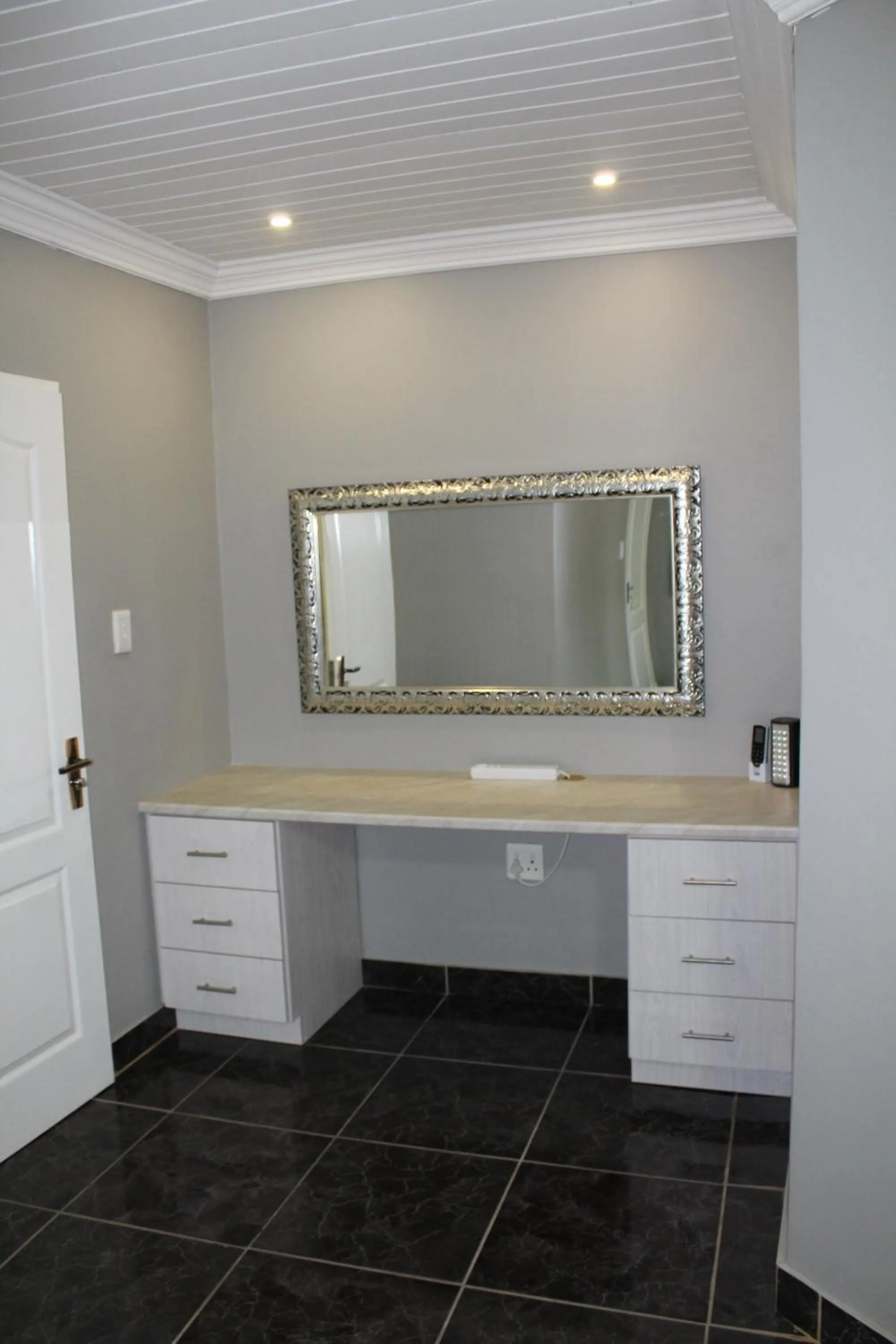 Property building in El Gran Chaparral Guest House