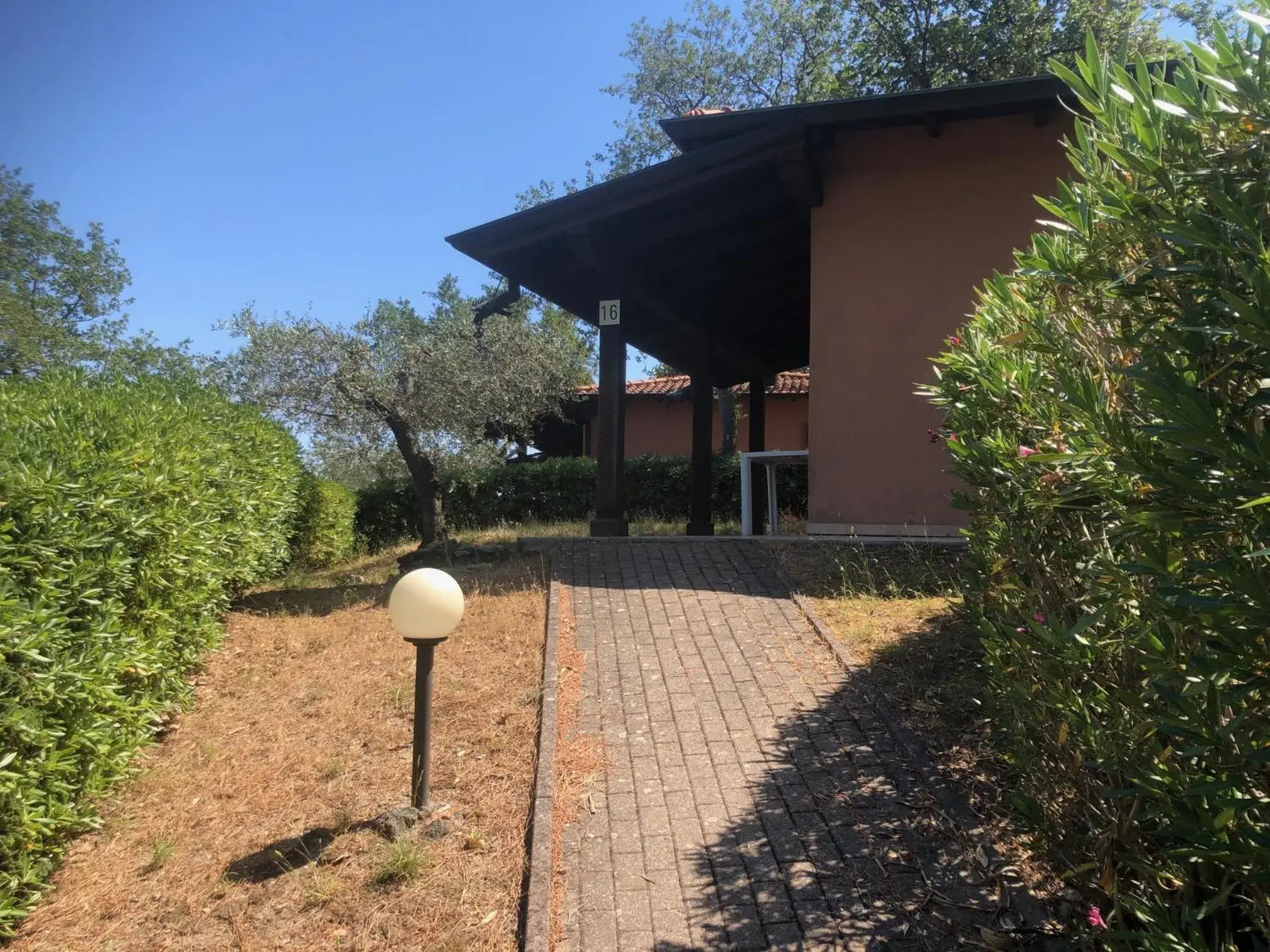 Property Building in VILLAGGIO ANDORA COLOMBO Property Building in VILLAGGIO ANDORA COLOMBO