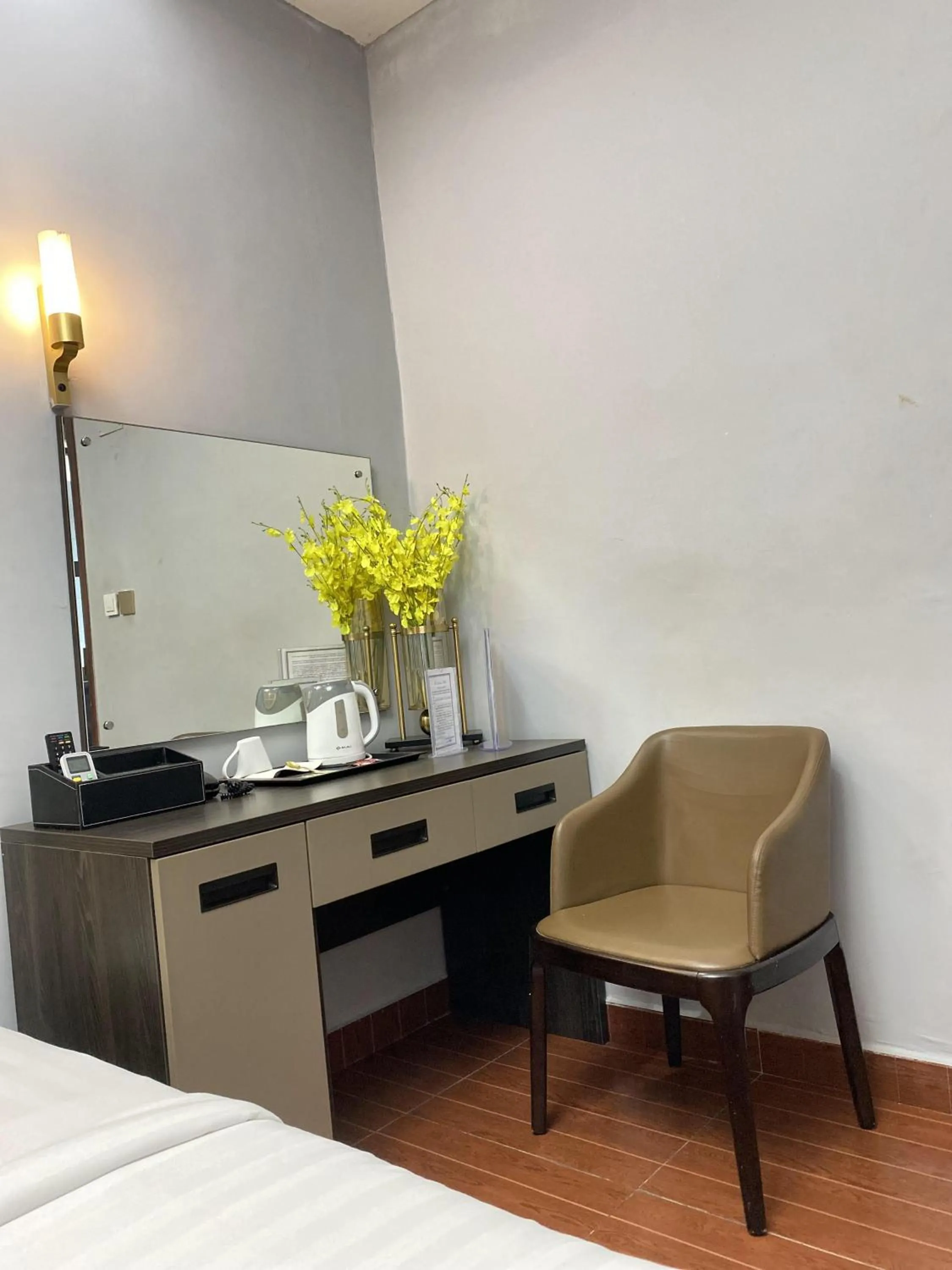 Bed in THE DREAMS HOTEL