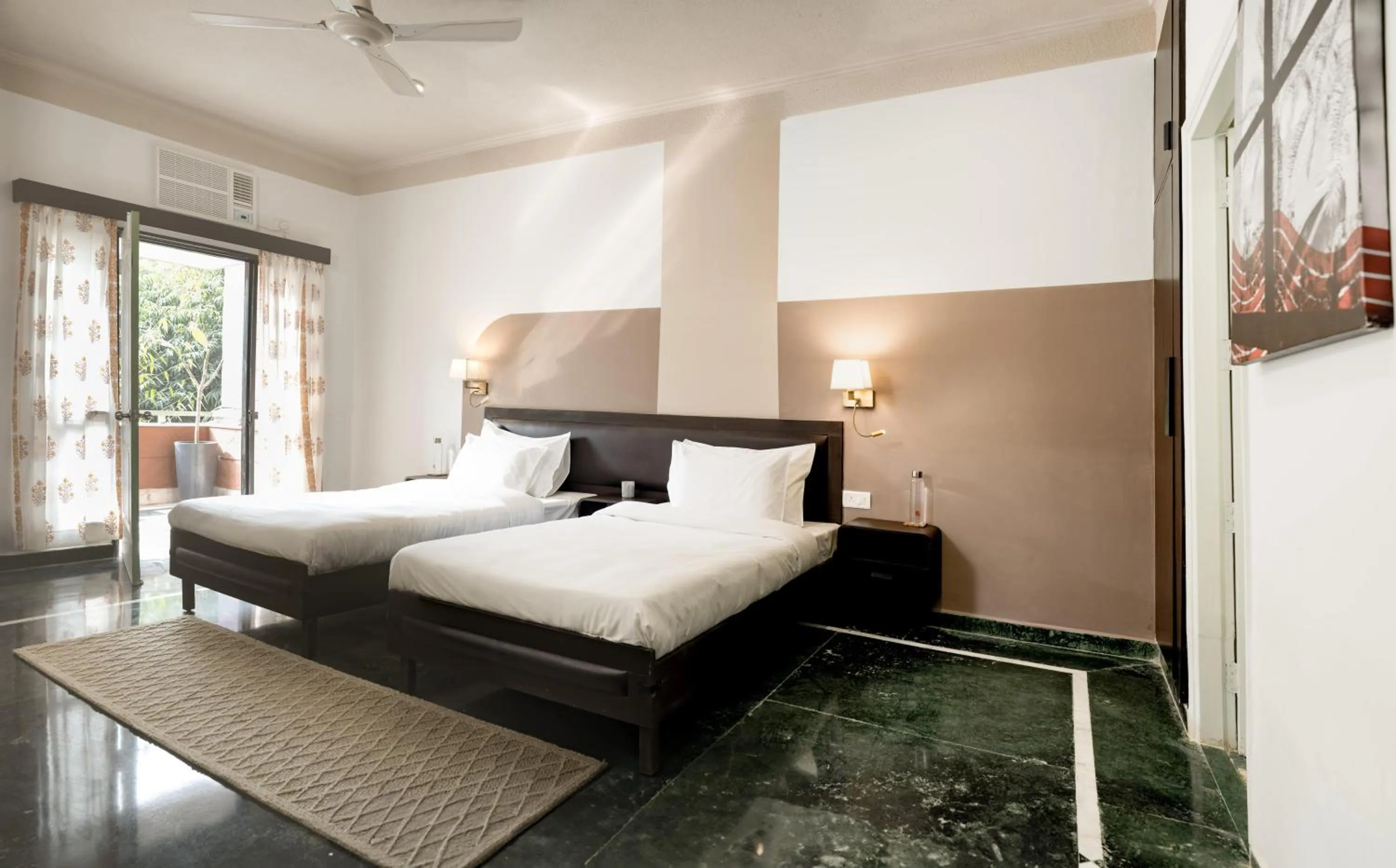 Bed in Firebrick Boutique Residences - GARNET HOUSE