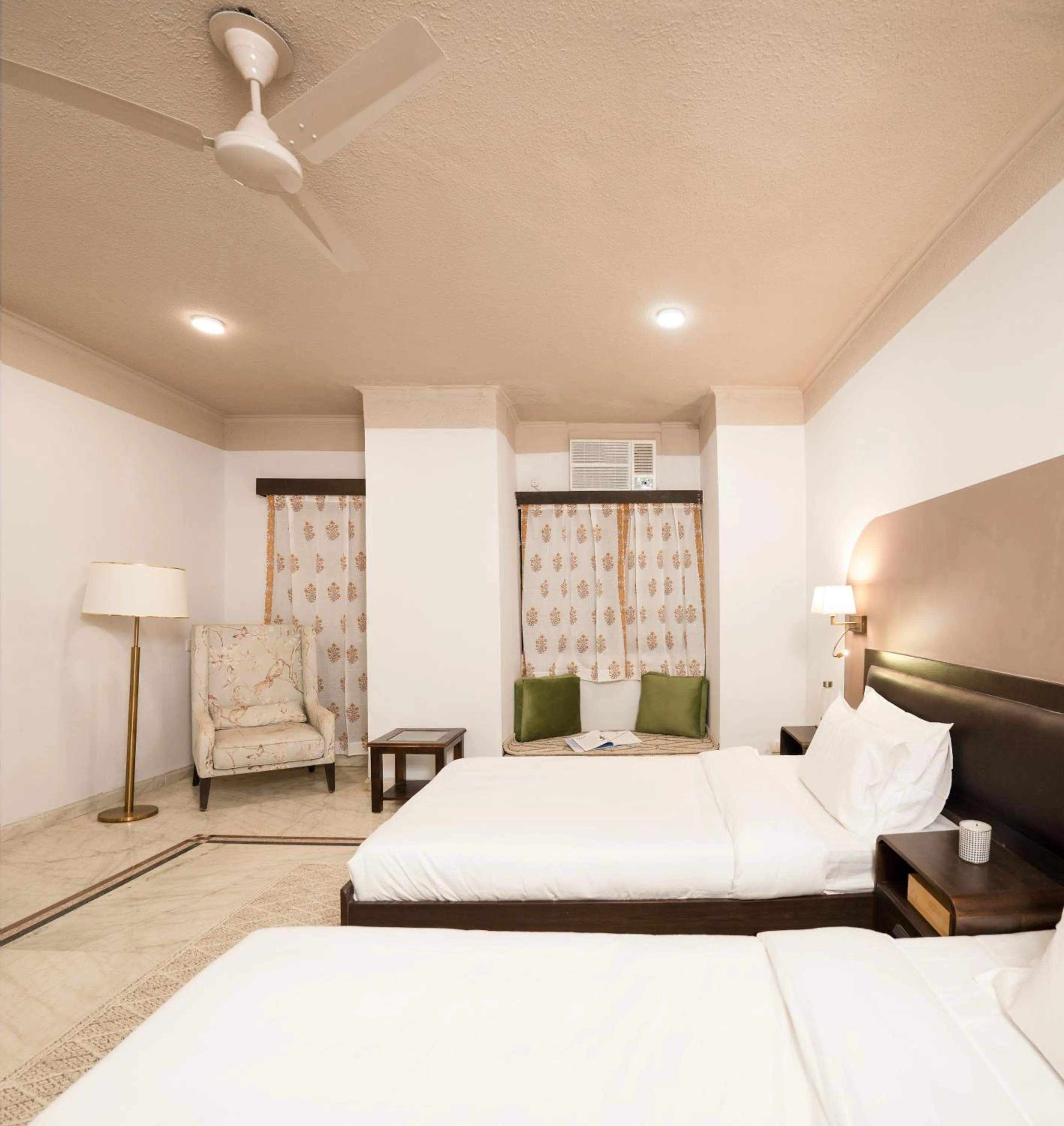 Bed in Firebrick Boutique Residences - GARNET HOUSE