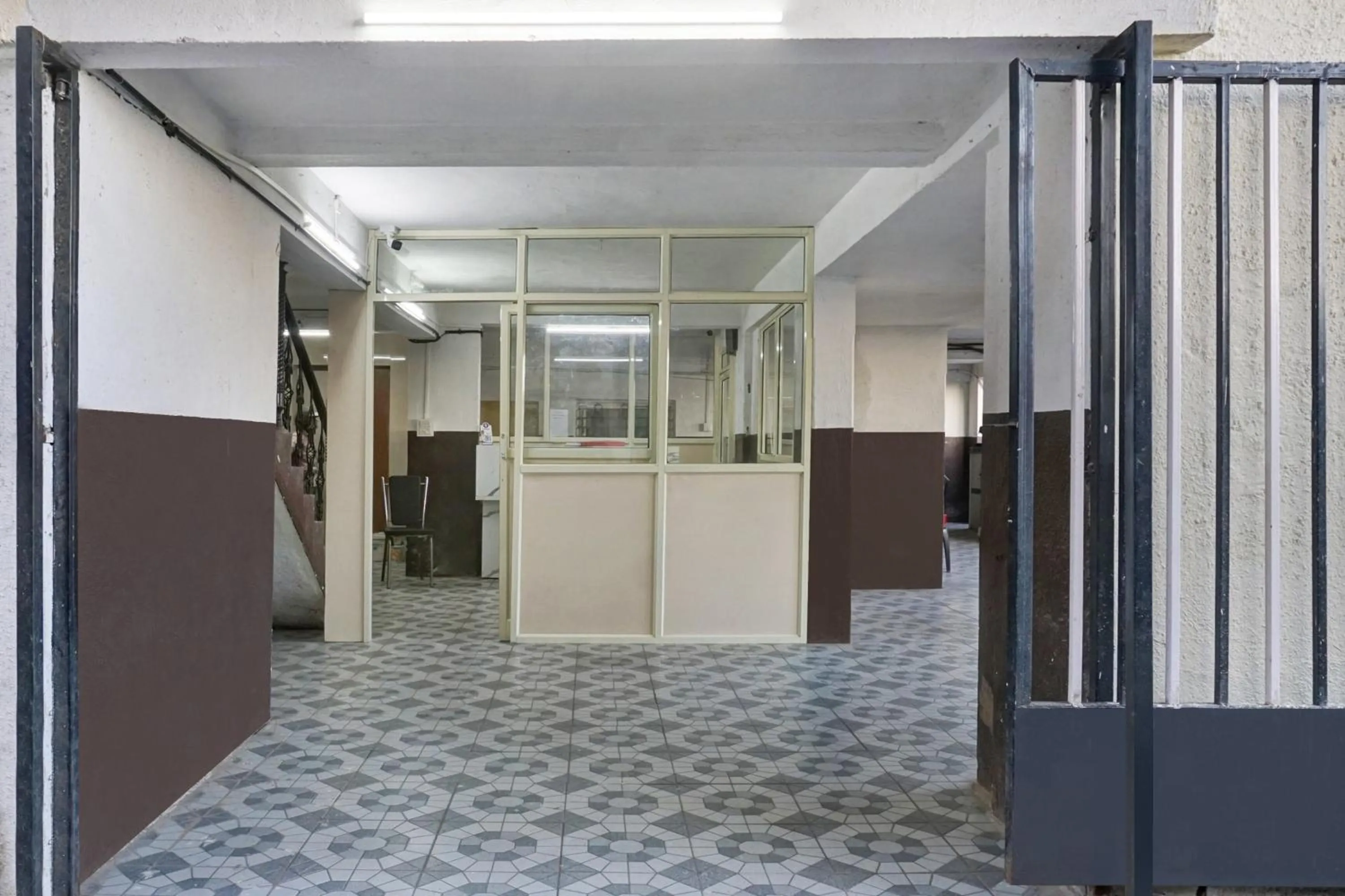 Facade/entrance in Hotel O Sai Avenue