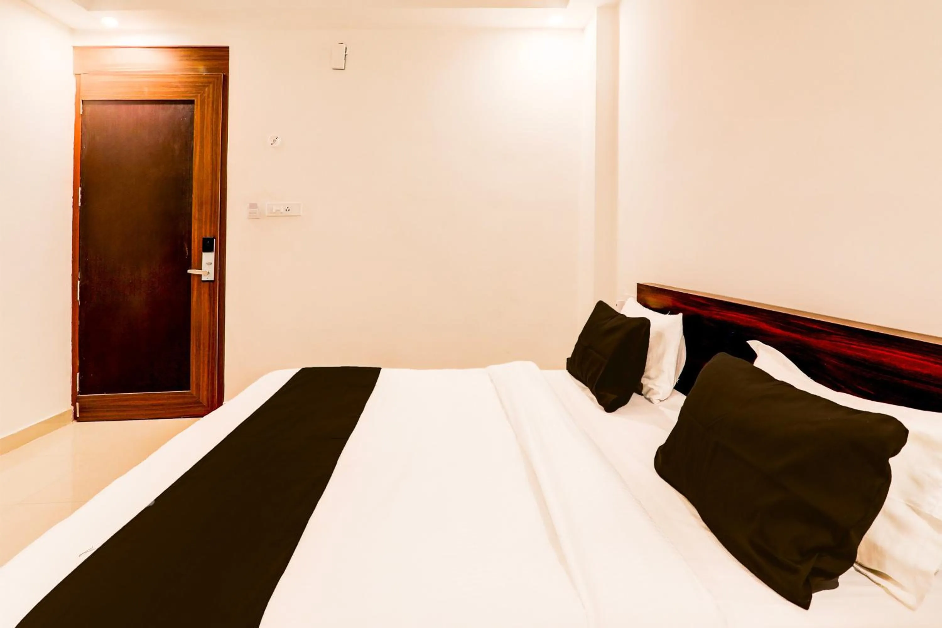 Bedroom in Hotel O The Suite