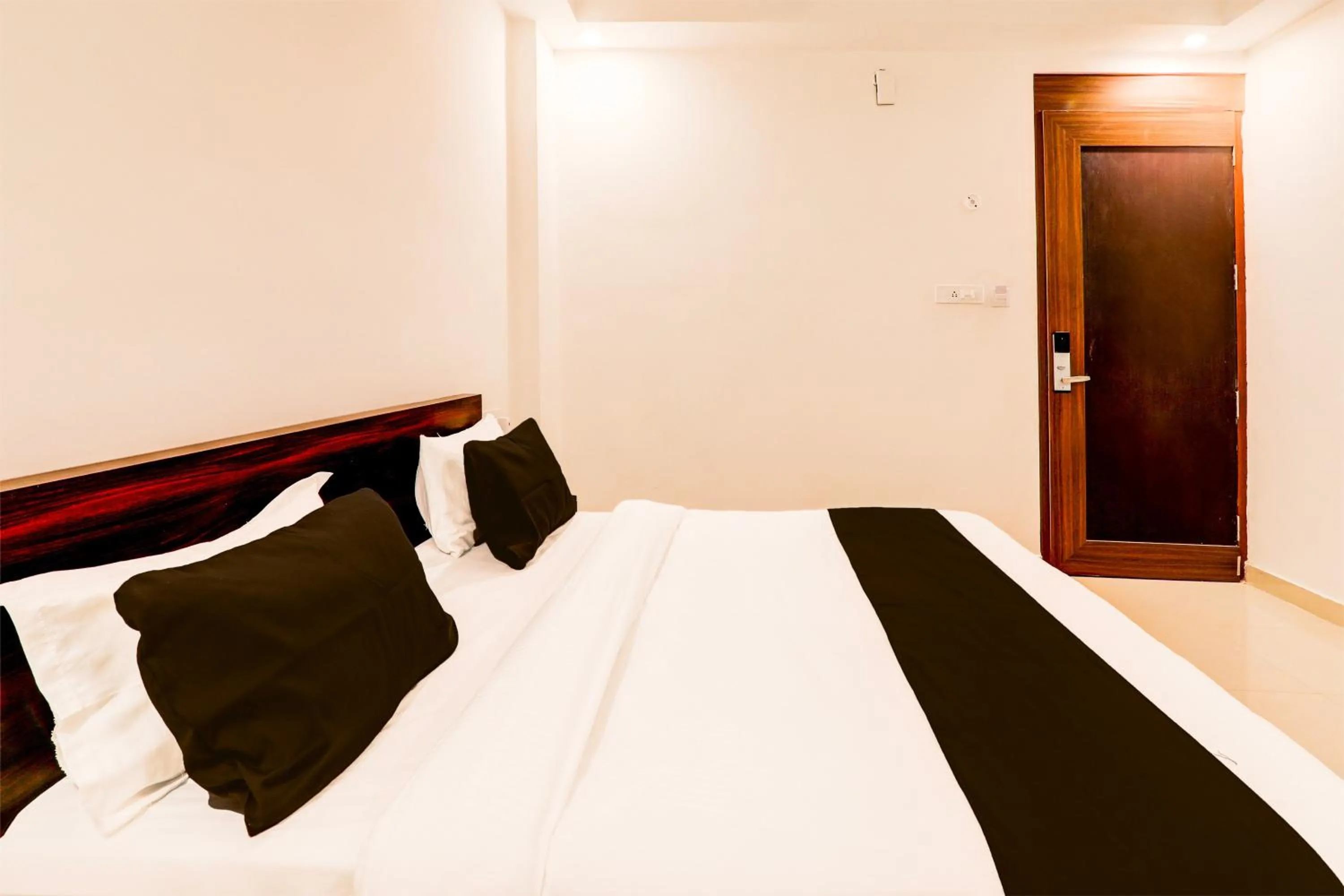 Bedroom in Hotel O The Suite