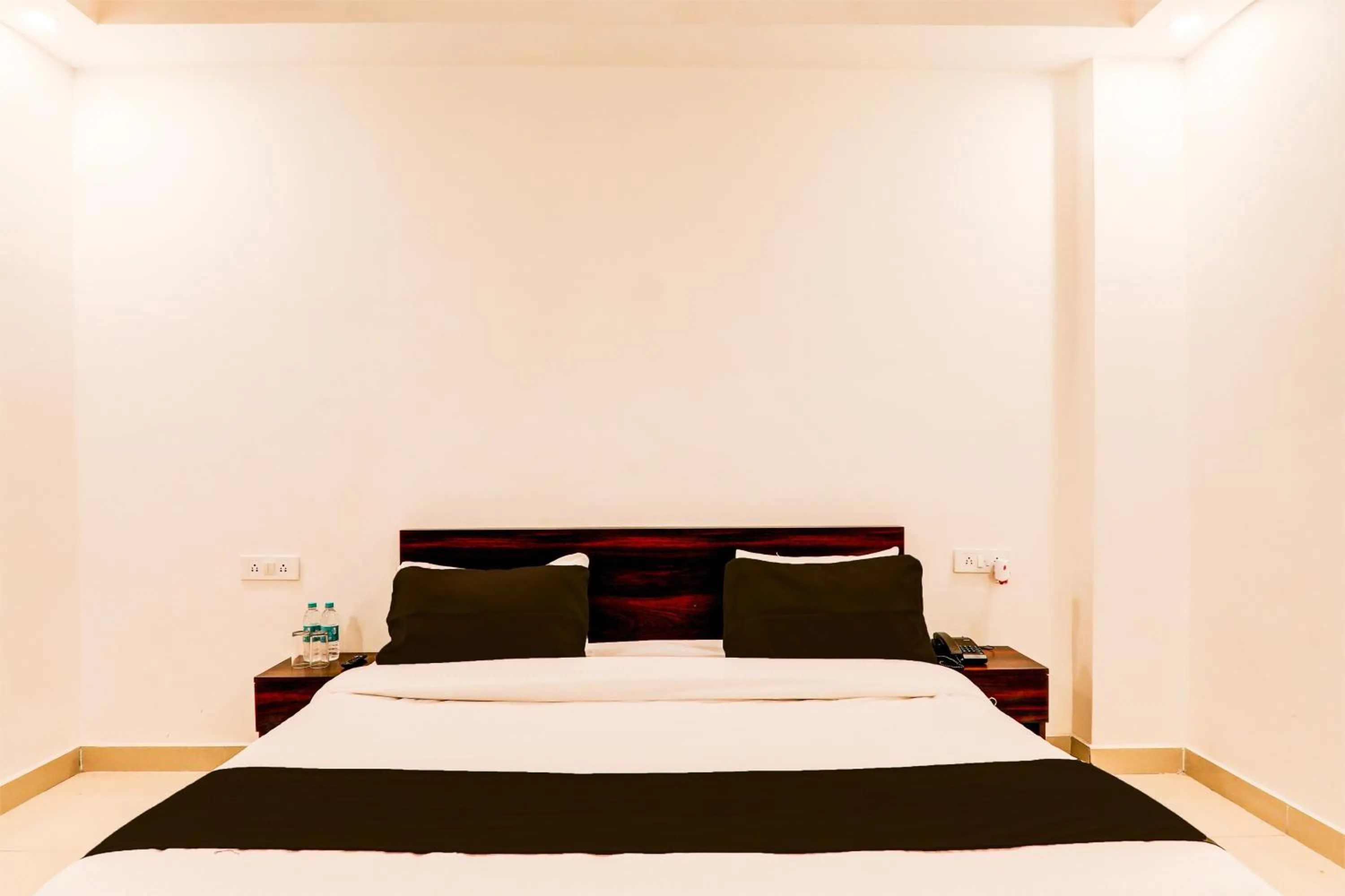 Bedroom in Hotel O The Suite