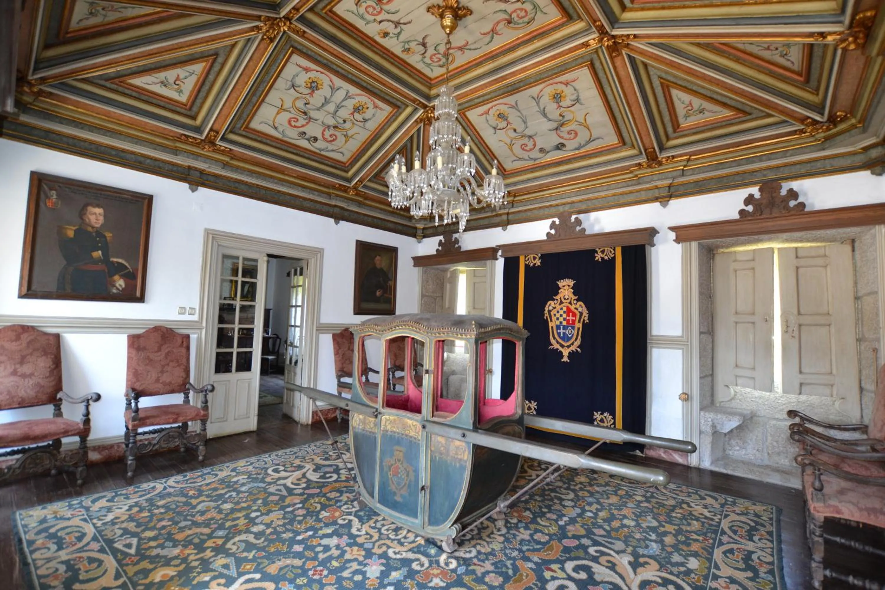 Library in Casa do Ribeiro