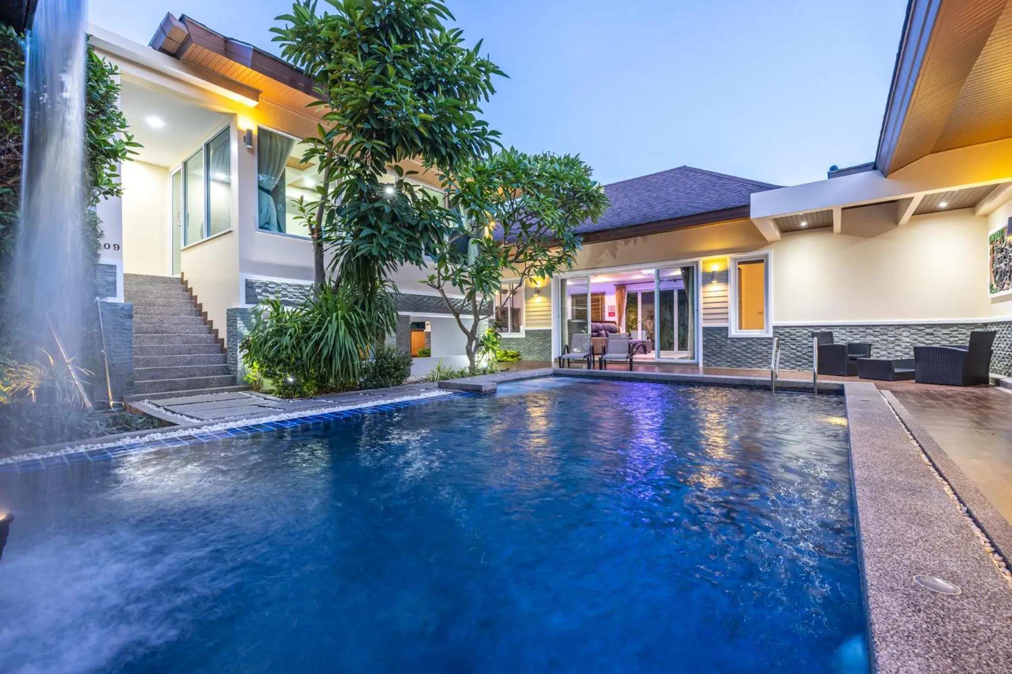 Property building in Kana Hotel Phuket普吉岛卡娜酒店