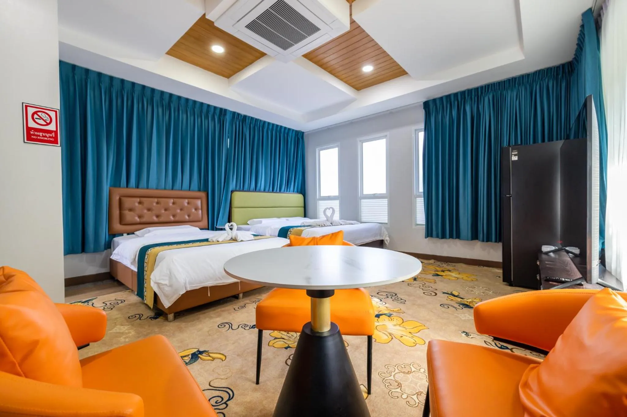 Bed in Kana Hotel Phuket普吉岛卡娜酒店