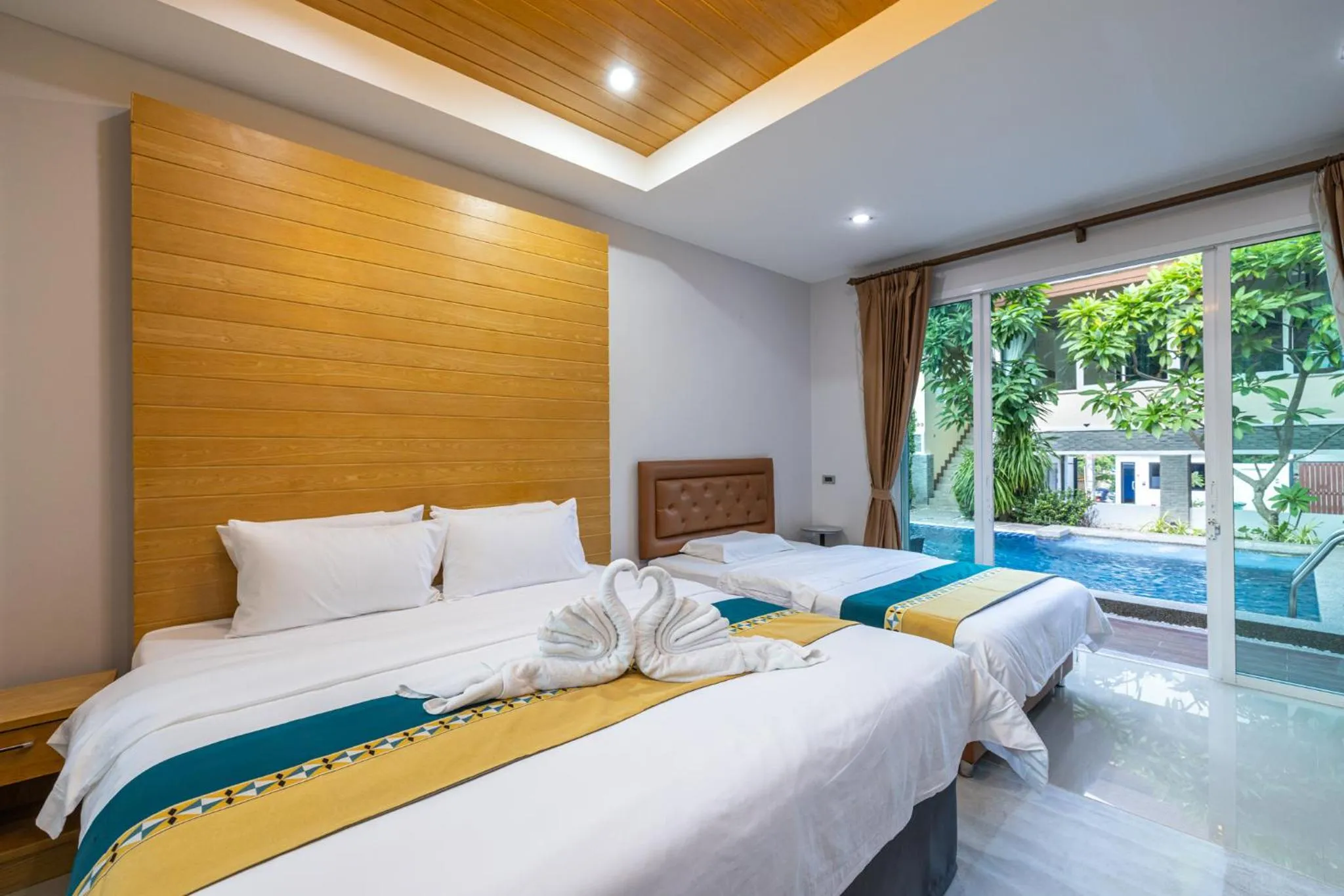 Bed in Kana Hotel Phuket普吉岛卡娜酒店