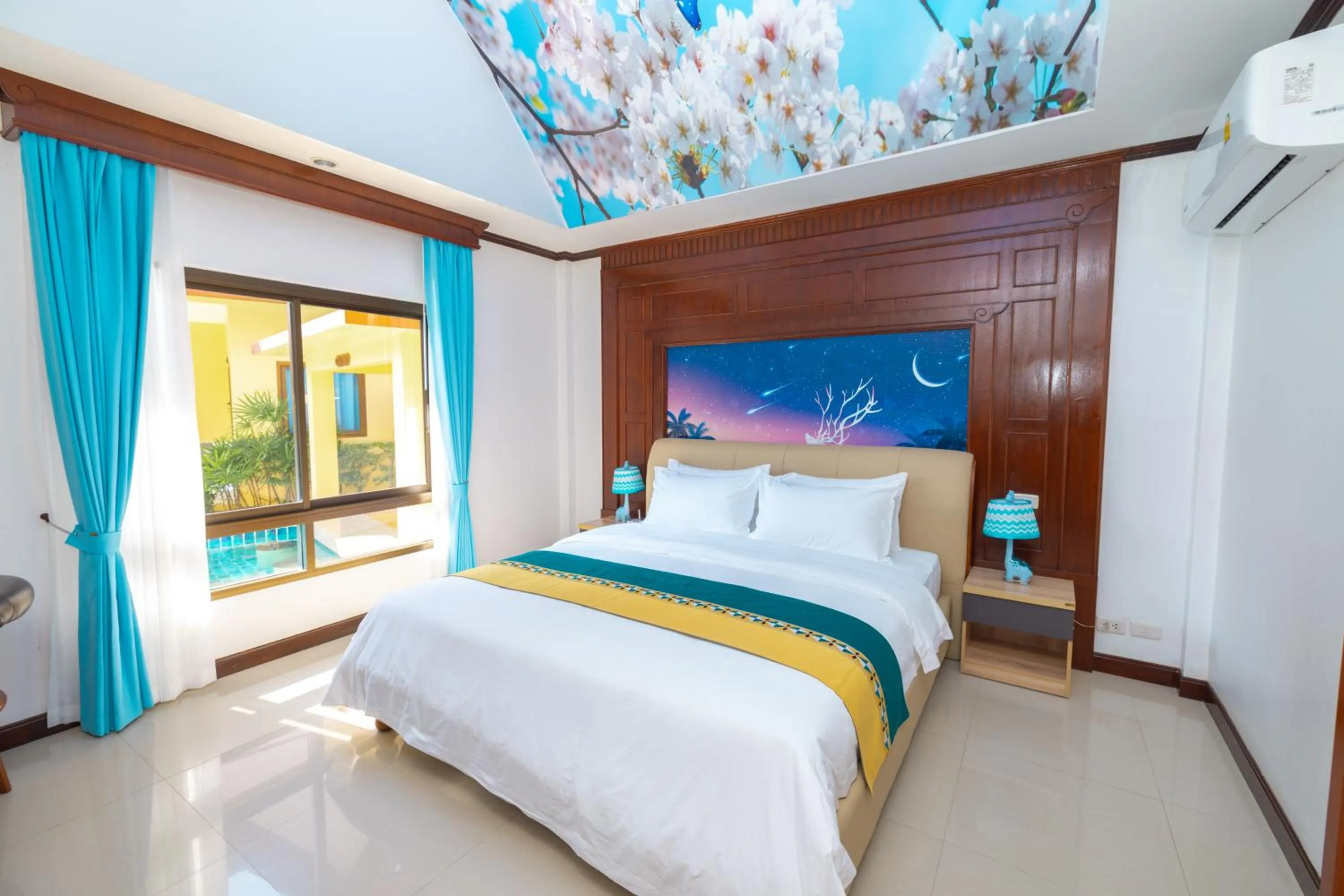 Bed in Kana Hotel Phuket普吉岛卡娜酒店