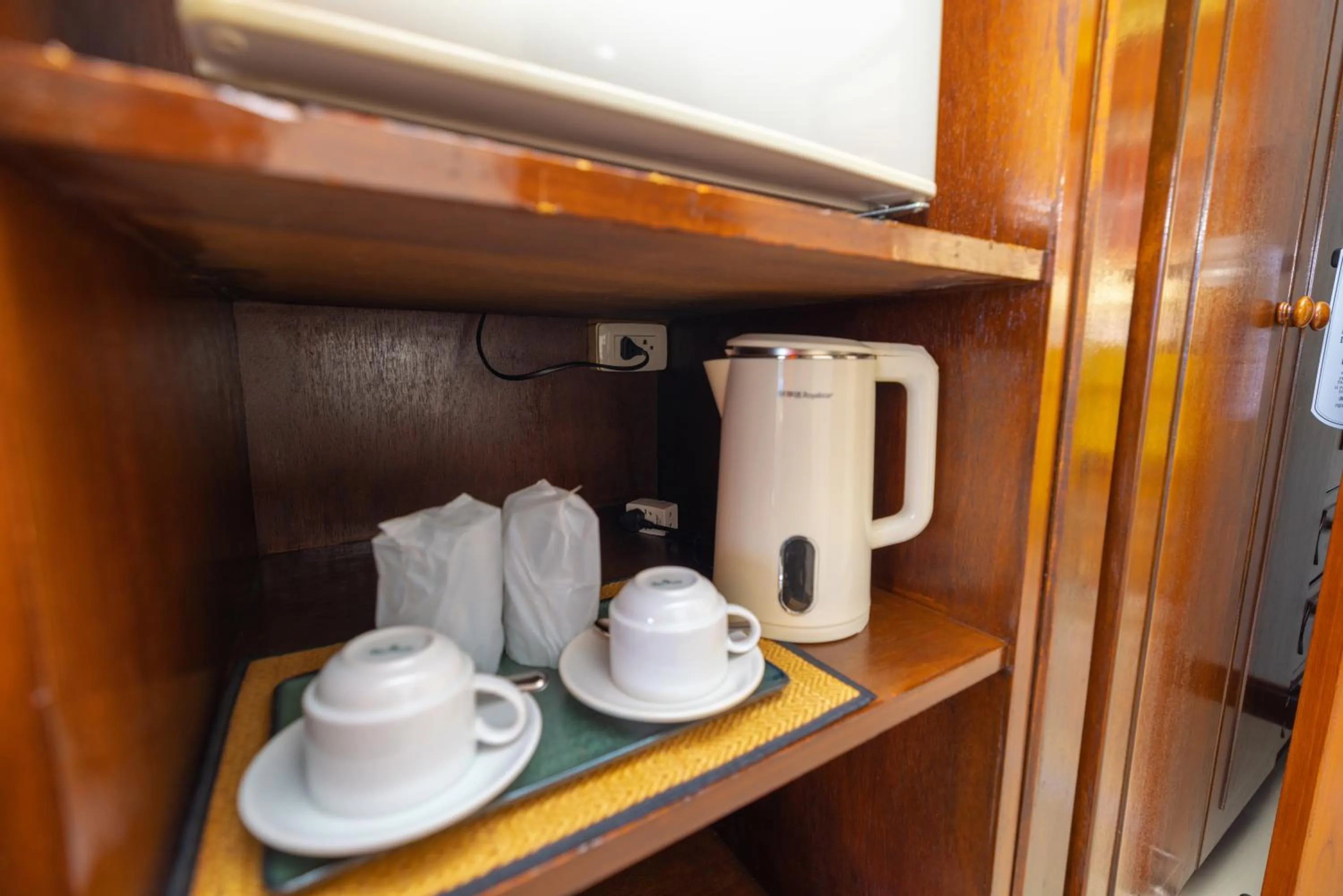 Coffee/tea facilities in Kana Hotel Phuket普吉岛卡娜酒店