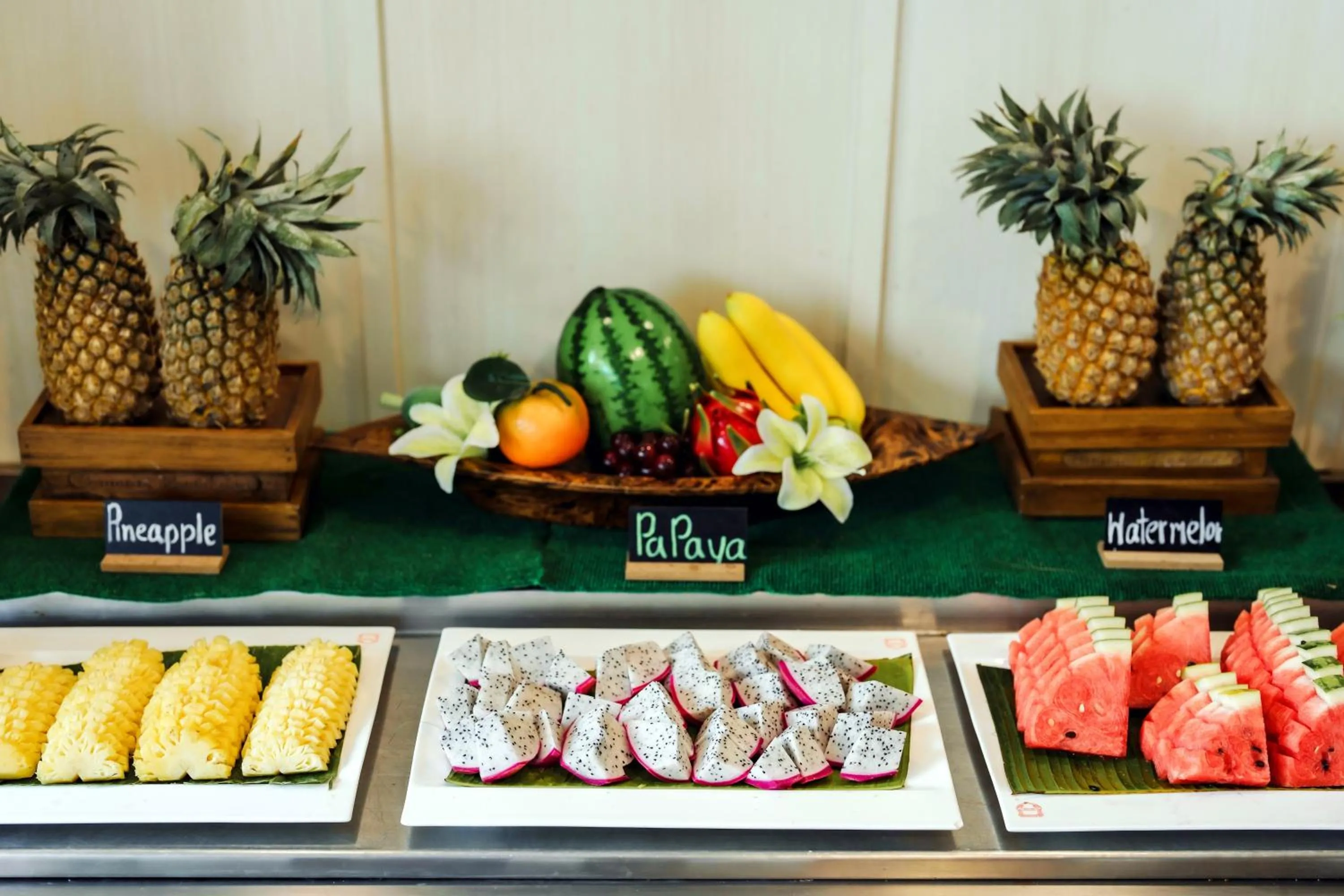 Buffet breakfast in Kana Hotel Phuket普吉岛卡娜酒店