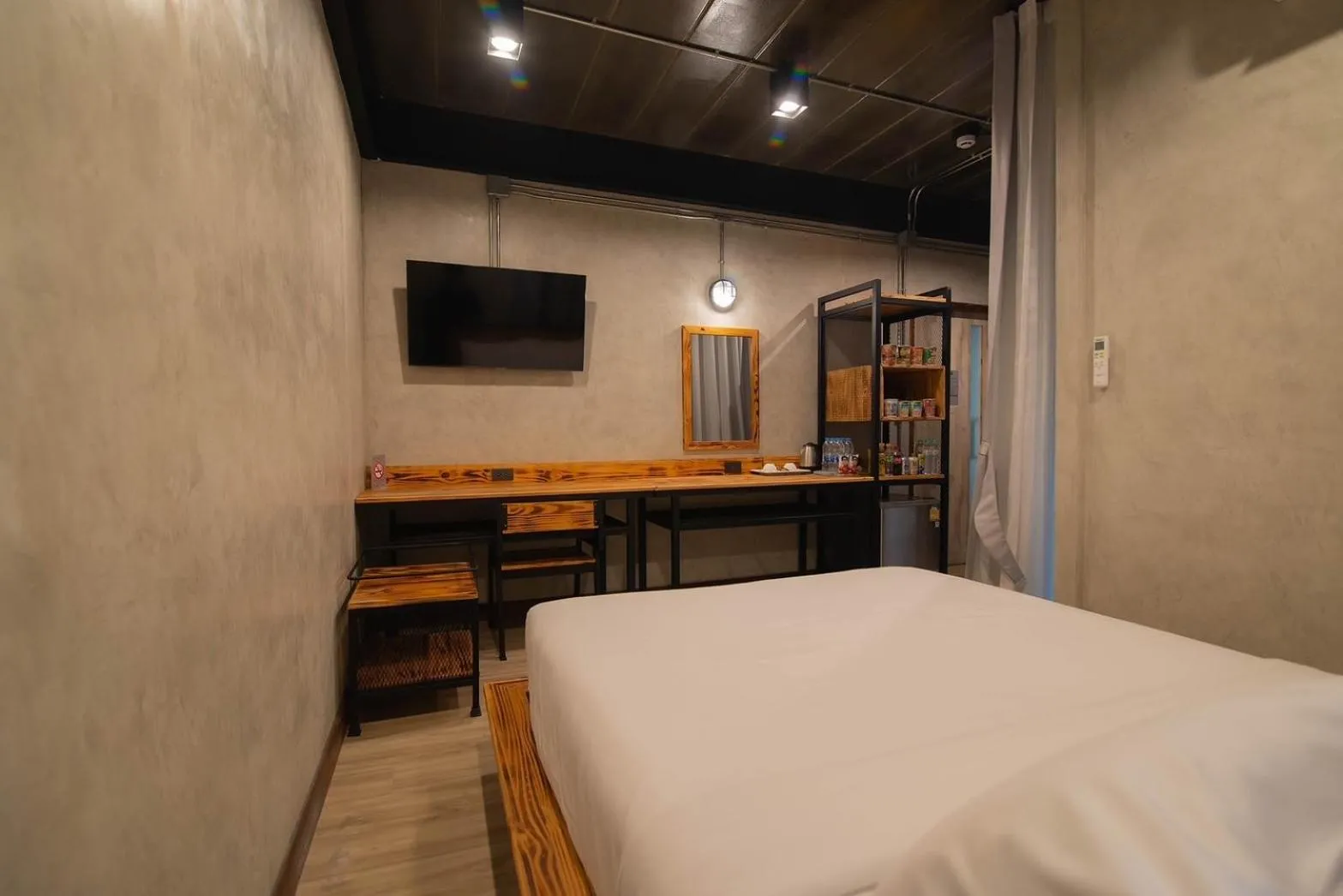 Bed in The Loft Bar365