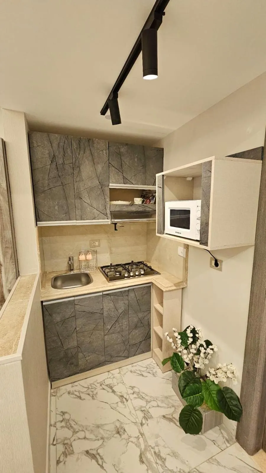 Kitchen or kitchenette in My Villa