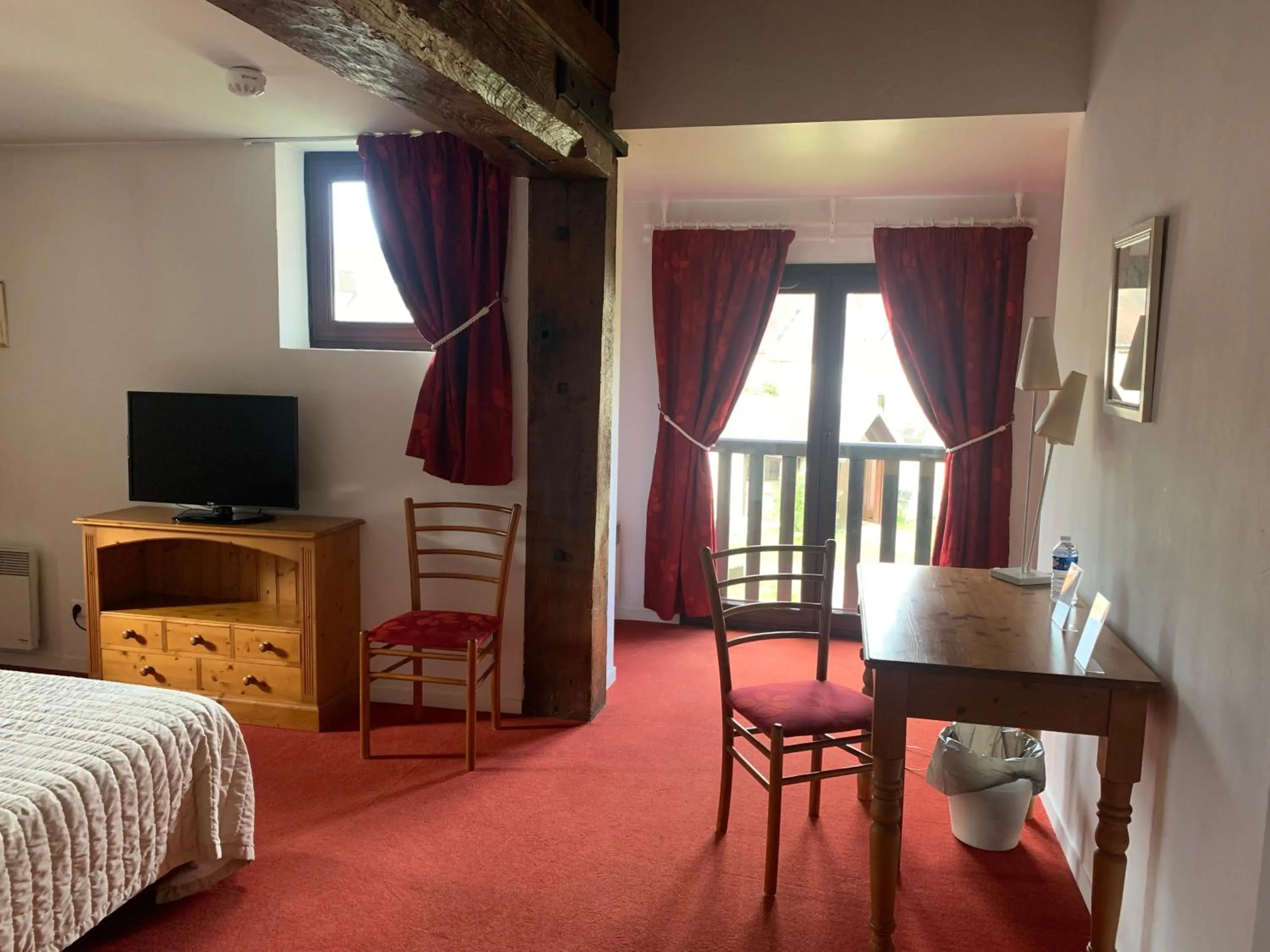 AUBERGE DU JEU D'ARC