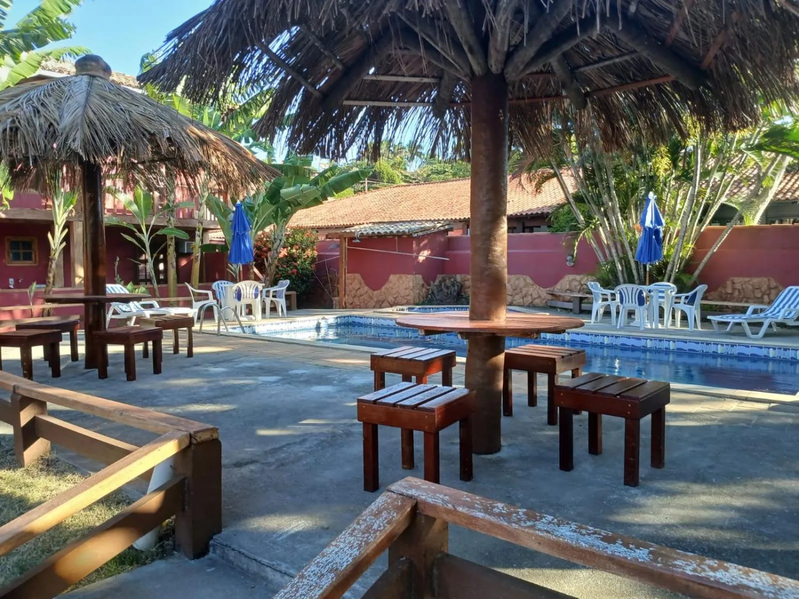 Swimming pool in Super Flats Geribá