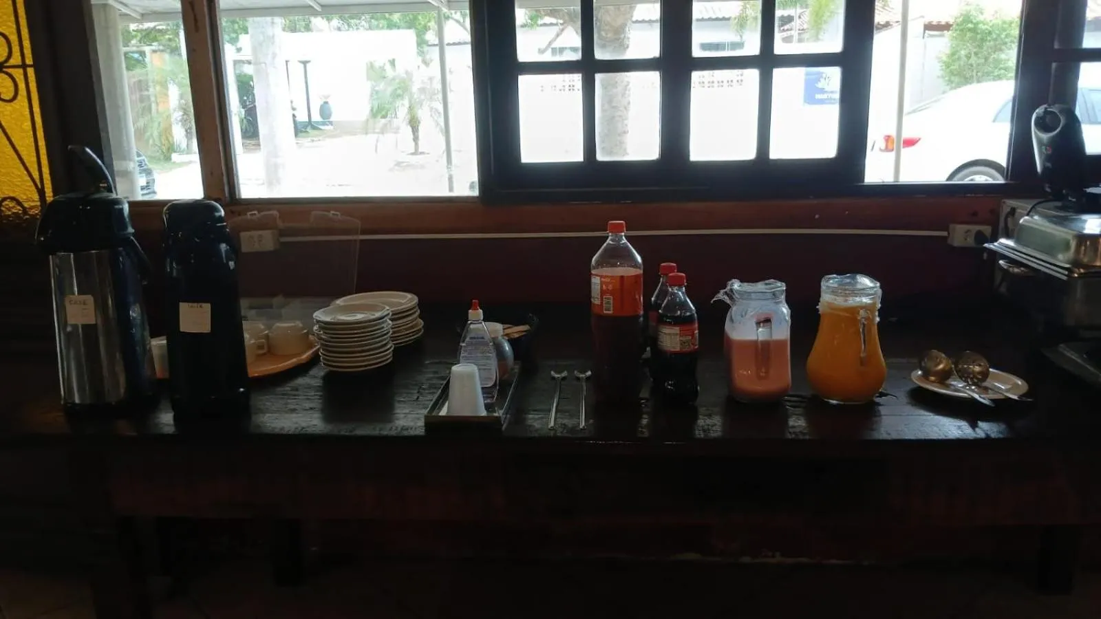 Food and drinks in Super Flats Geribá
