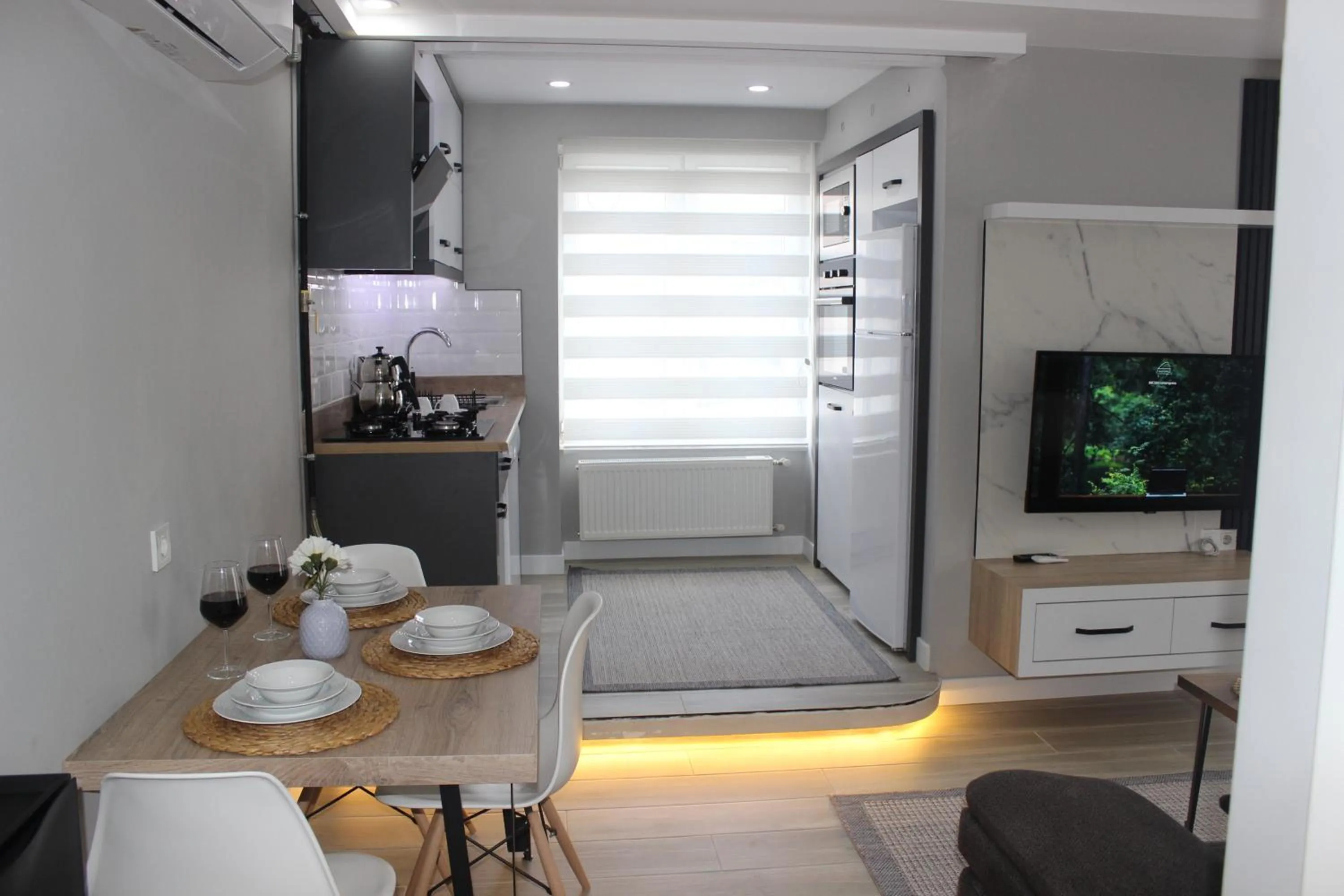 Kitchen or kitchenette in Cosy Suite