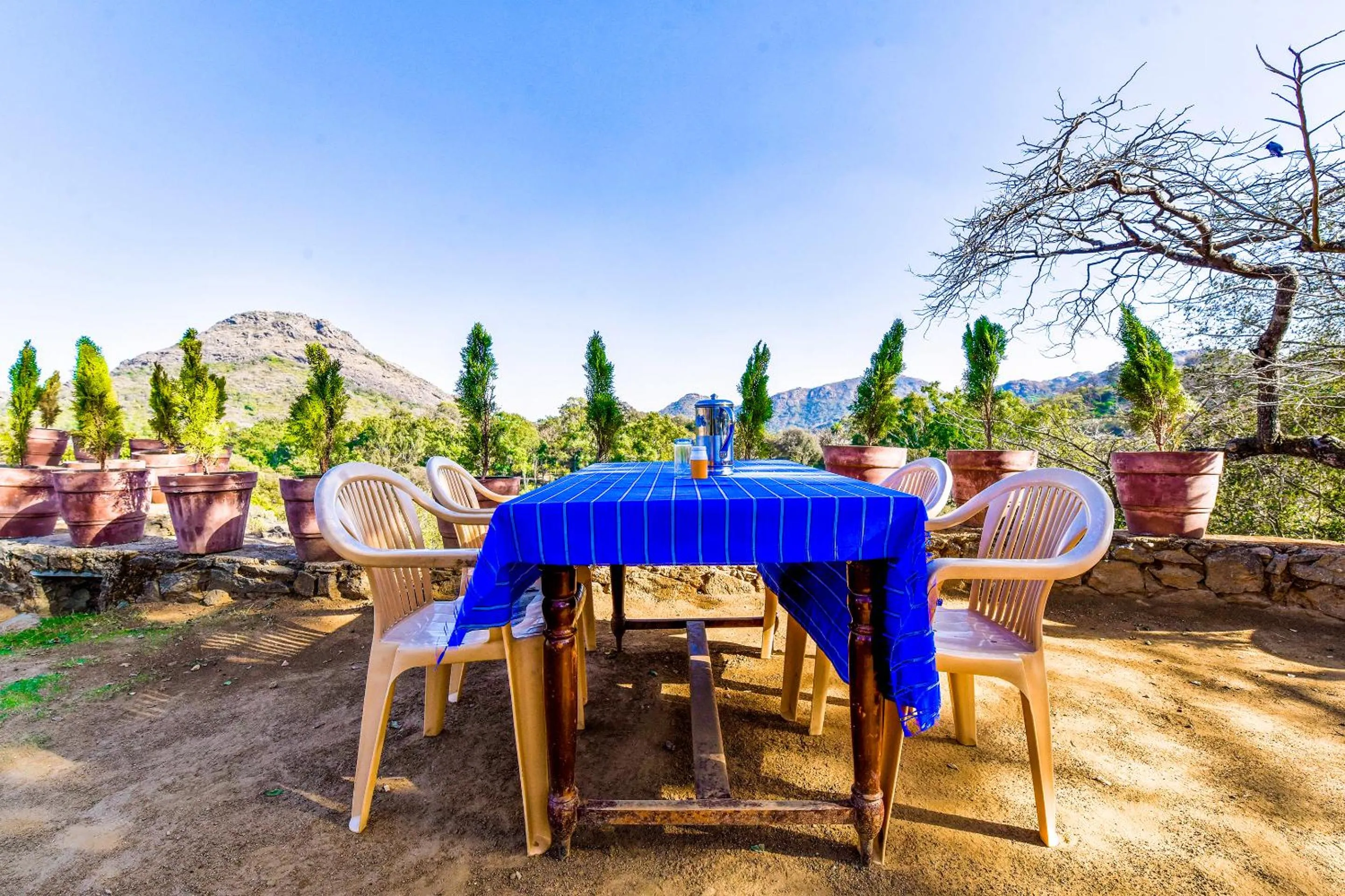 Dining area in Castlle Rock, Mount Abu