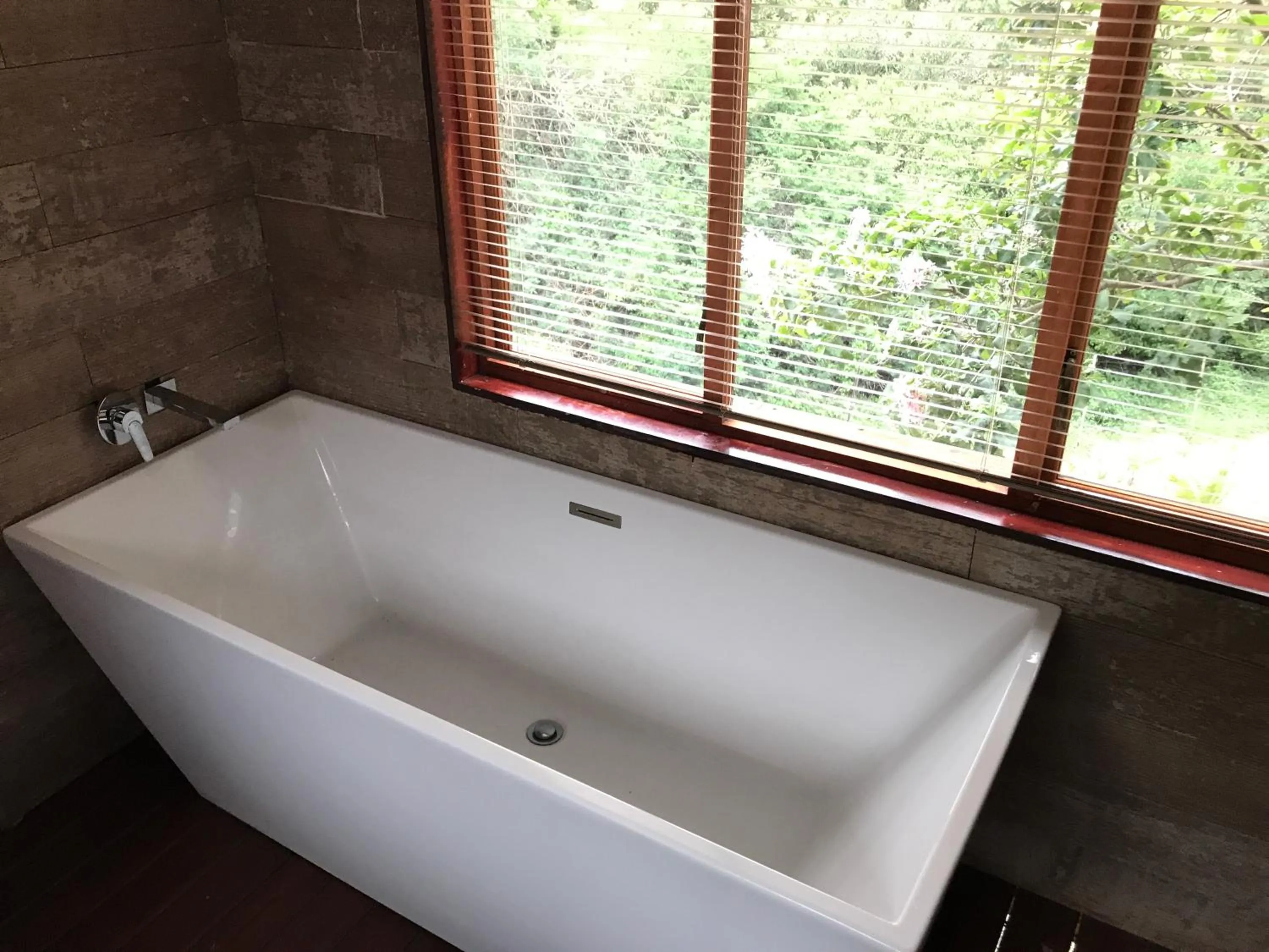 Bathroom in Amafu Forest Lodge