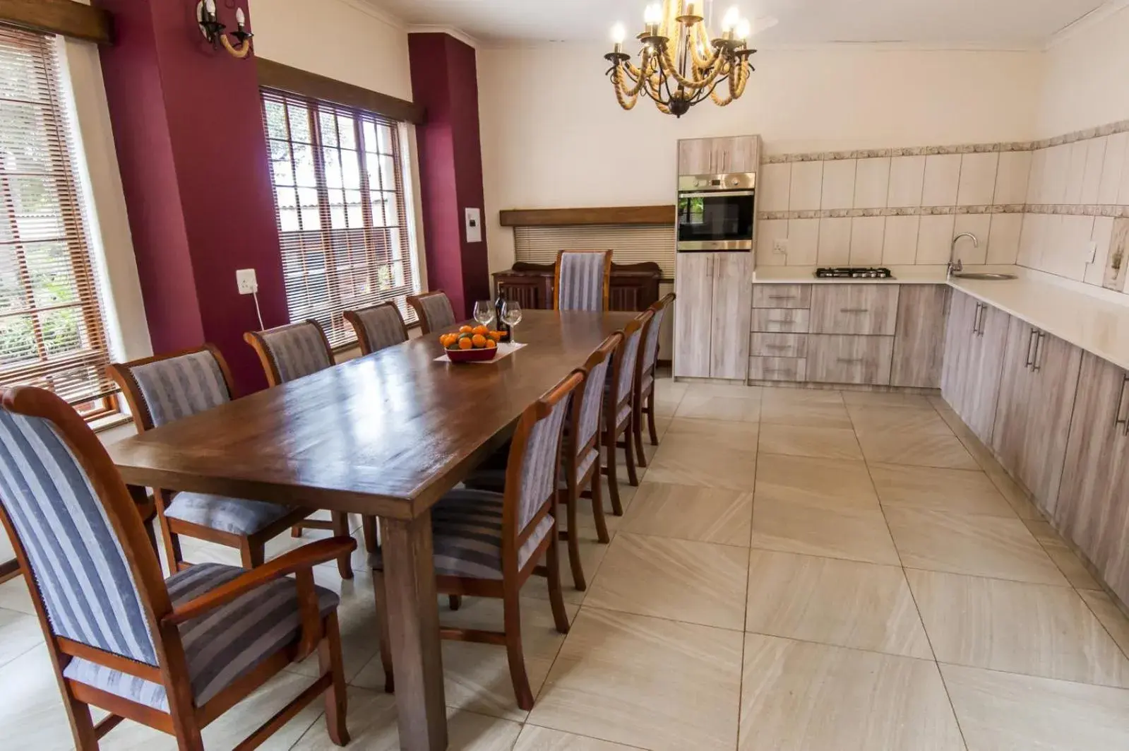 Family Bungalow in Amafu Forest Lodge Family Bungalow in Amafu Forest Lodge