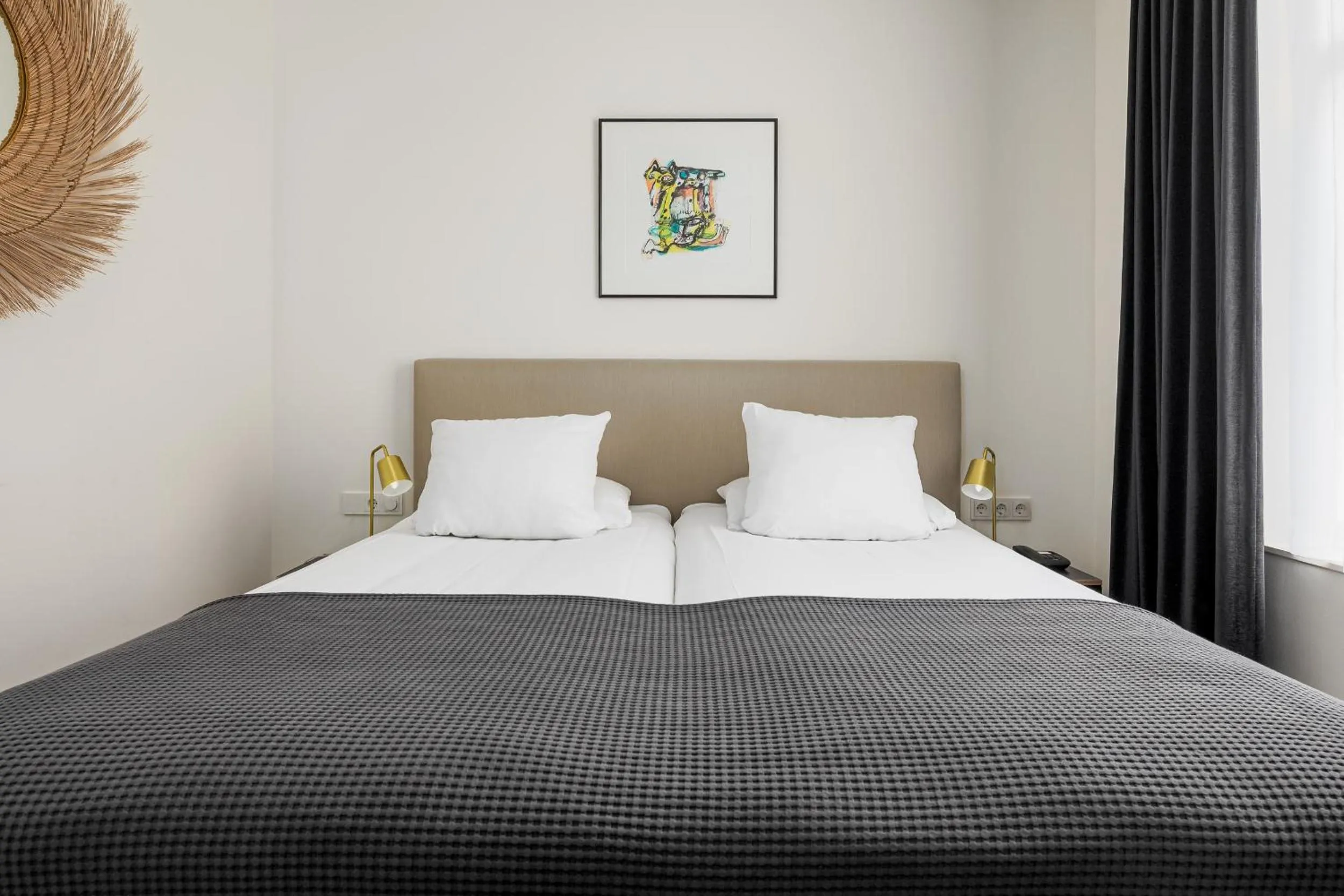 Bed in Strandhotel Domburg