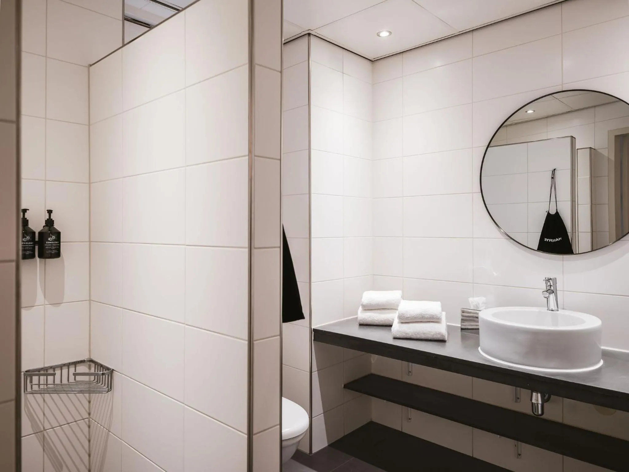 Bathroom in Strandhotel Domburg