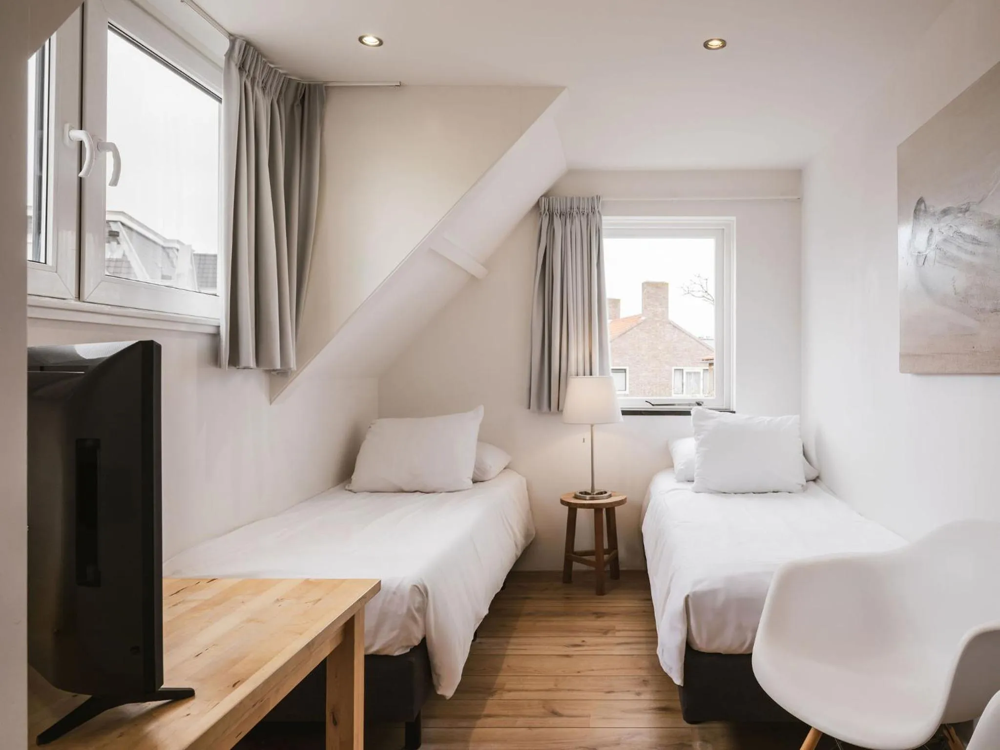 Bedroom, Bed in Strandhotel Domburg